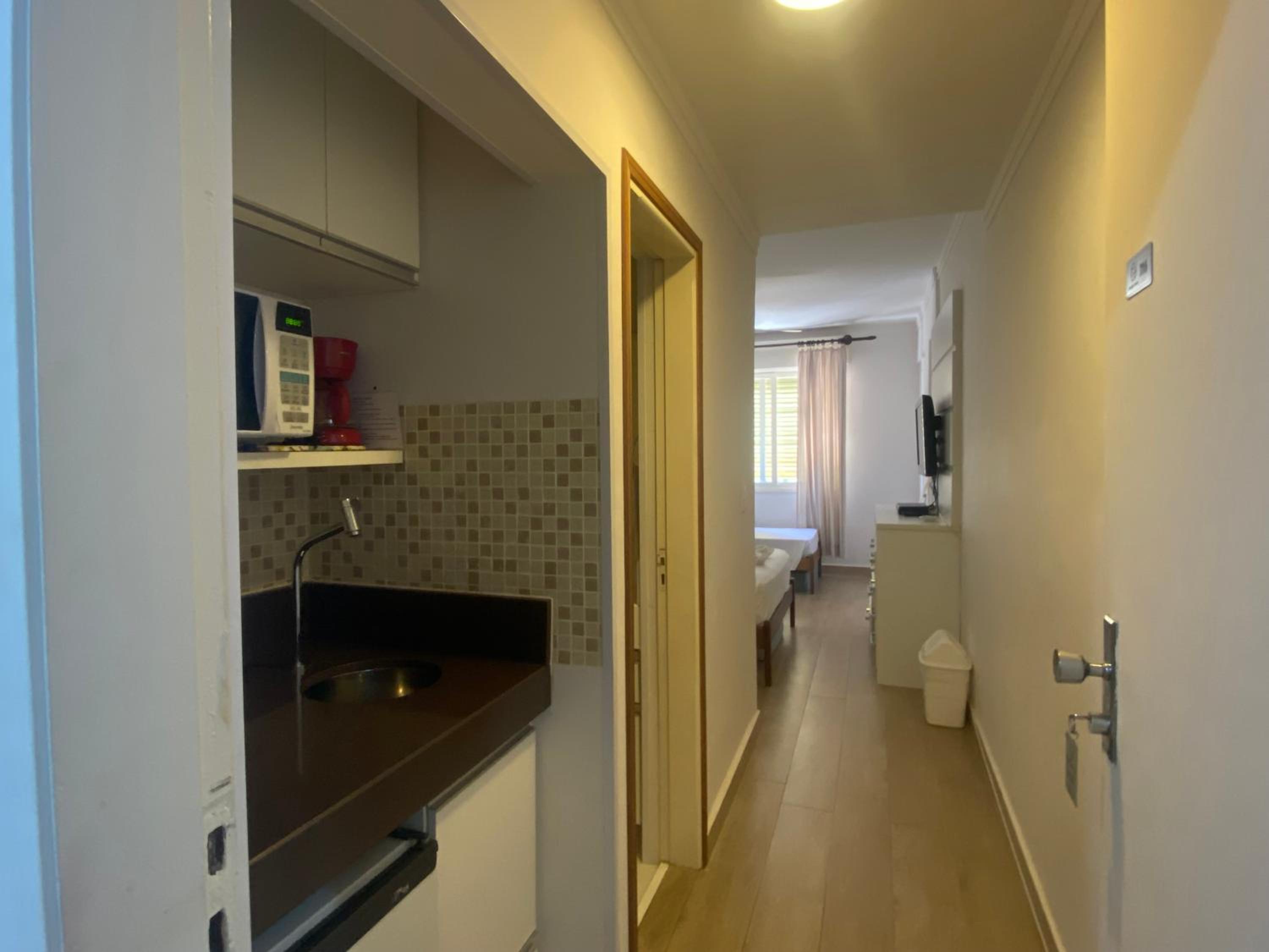 Apartment photo 2