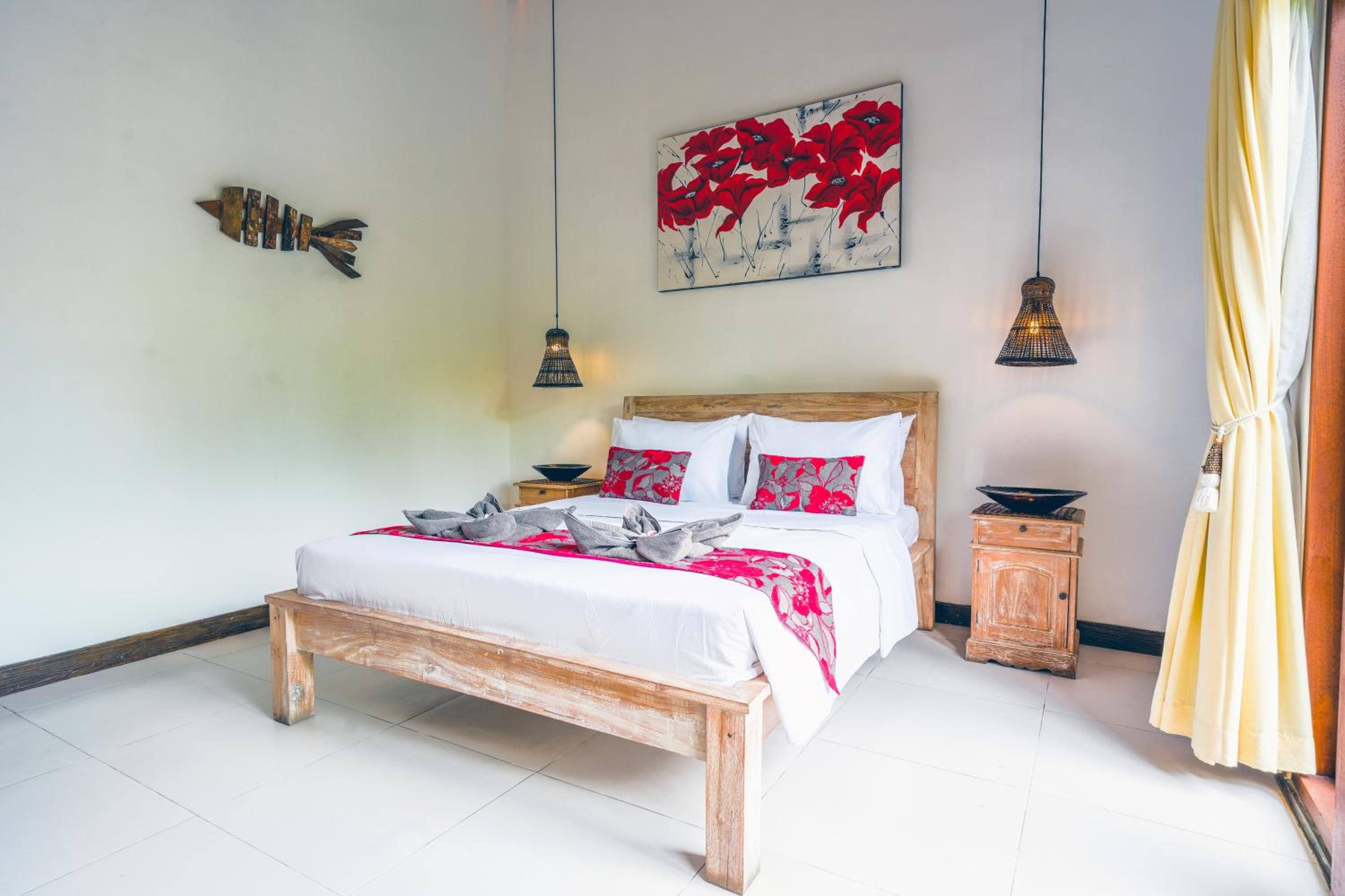 Three-Bedroom Villa photo 3