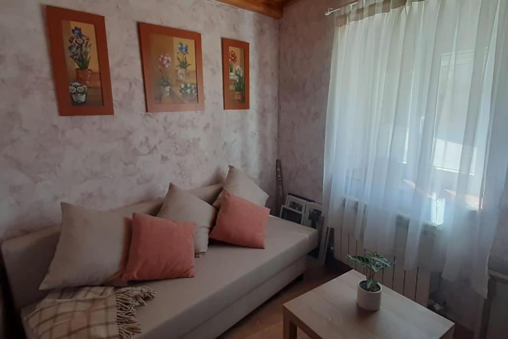 Casa de cuatro habitaciones