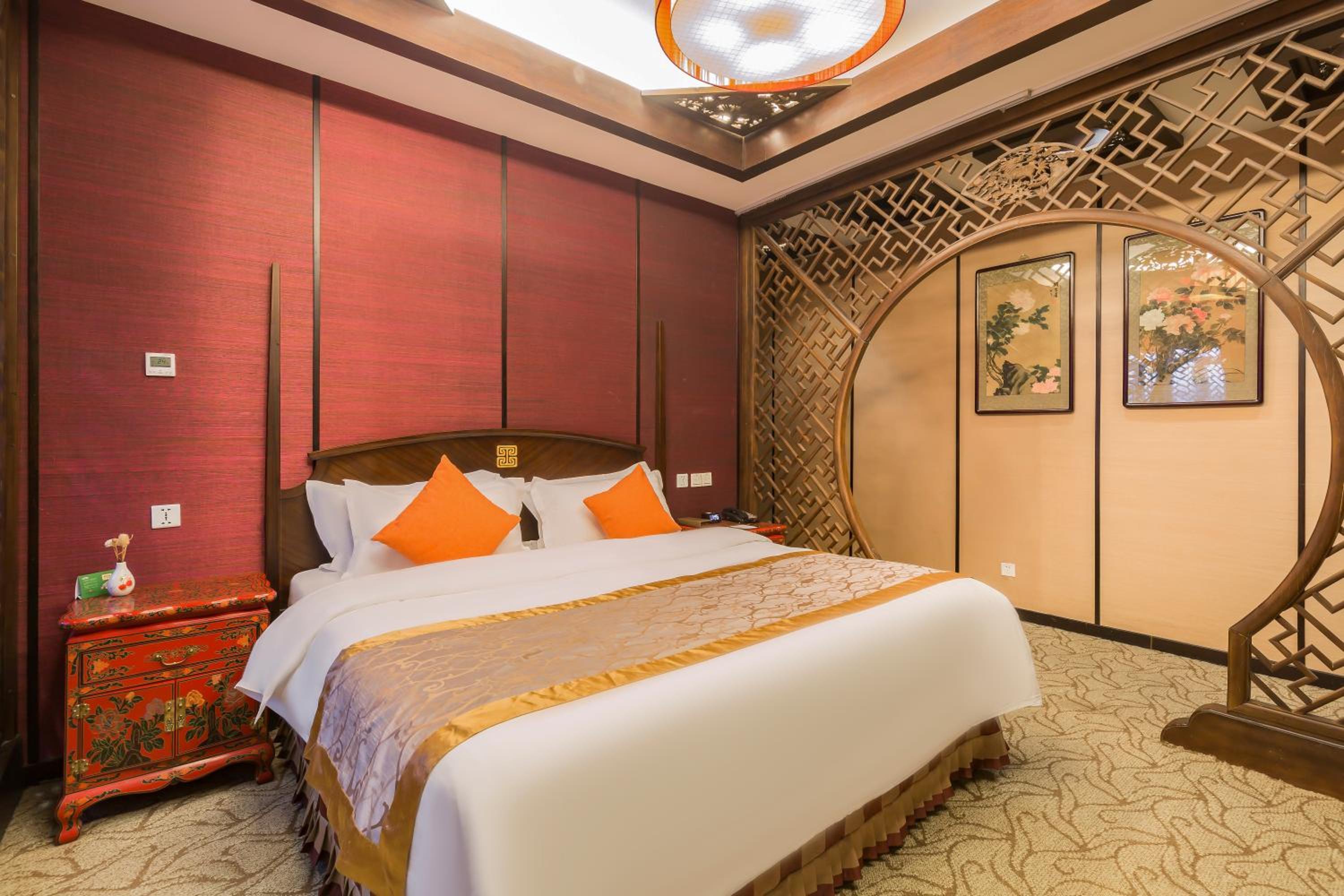 Deluxe Double Suite