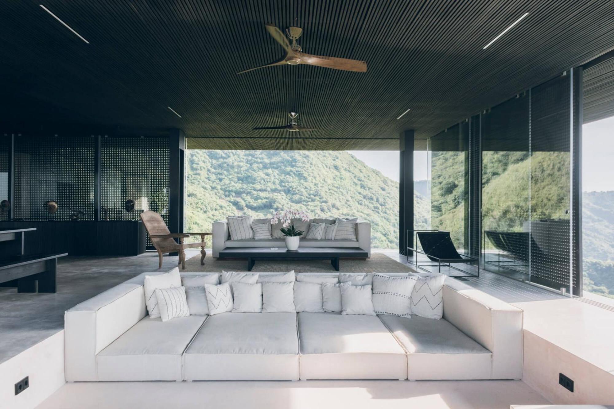 Three Bedroom Villa V with Sea View - Photo 12