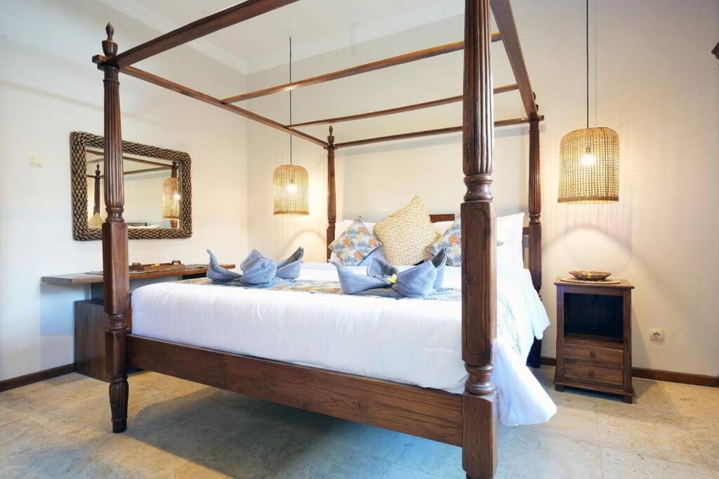 Villa photo 1