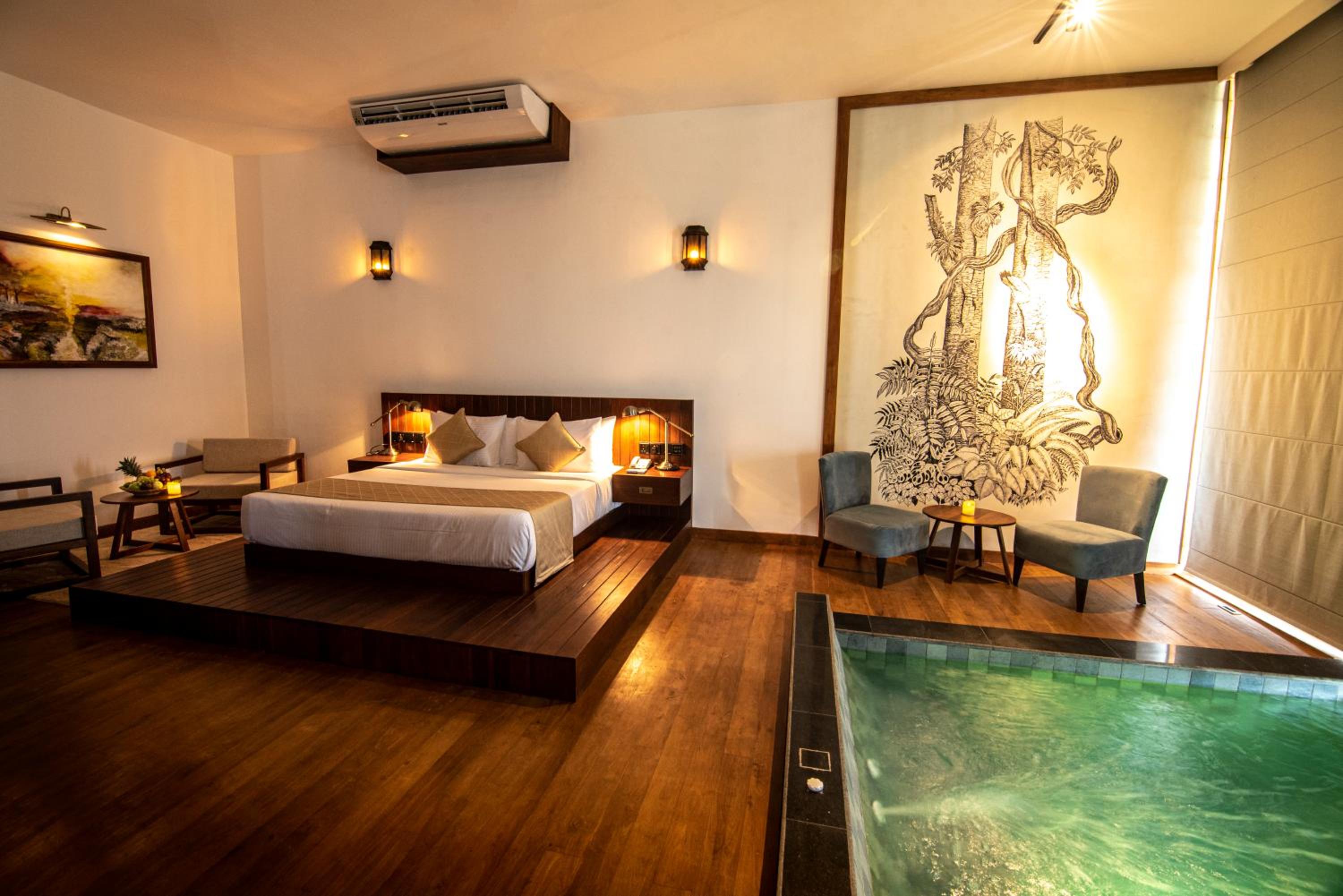 Superior King Suite - Direct Ocean View