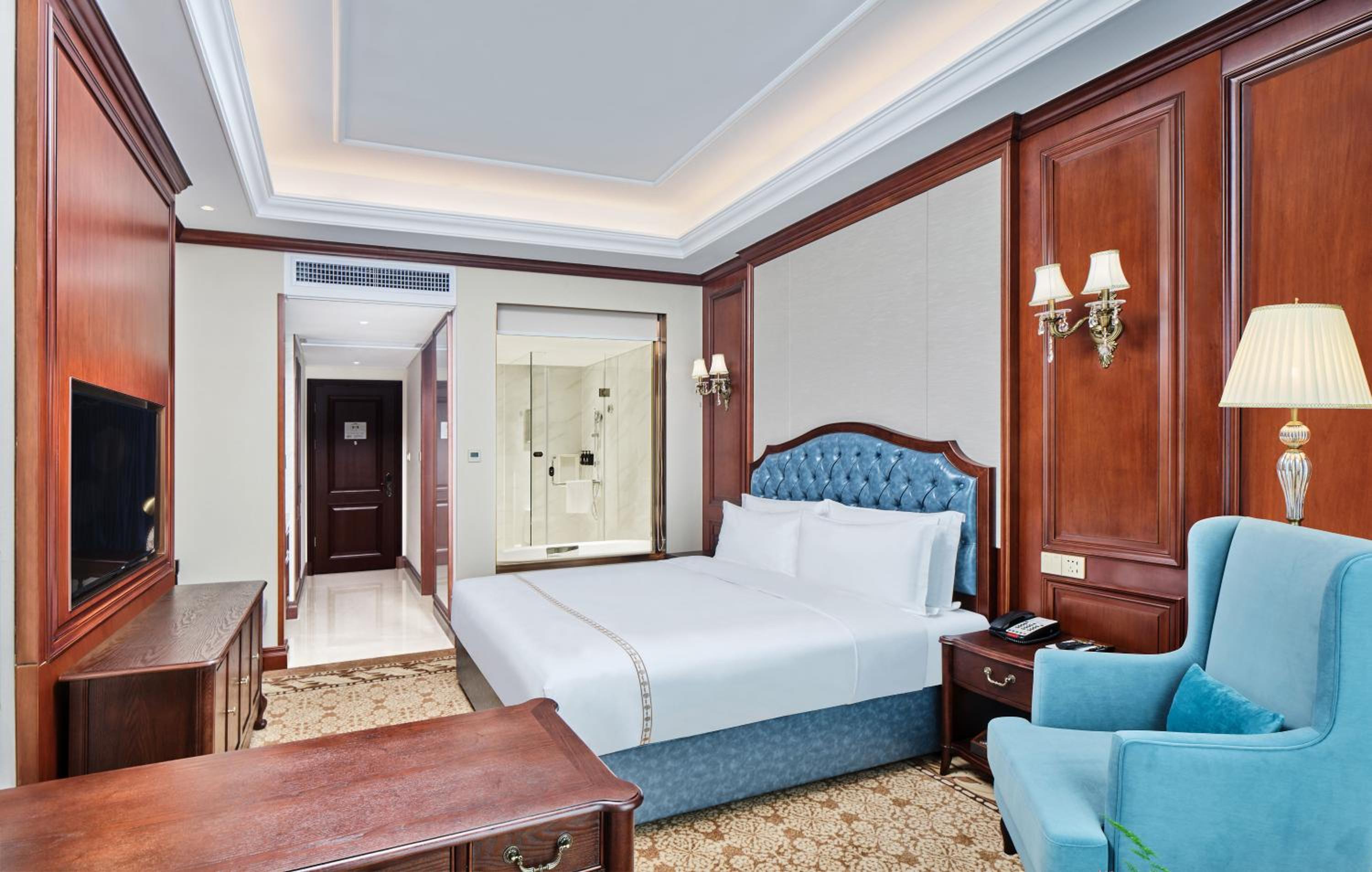 Deluxe Queen Room photo 1