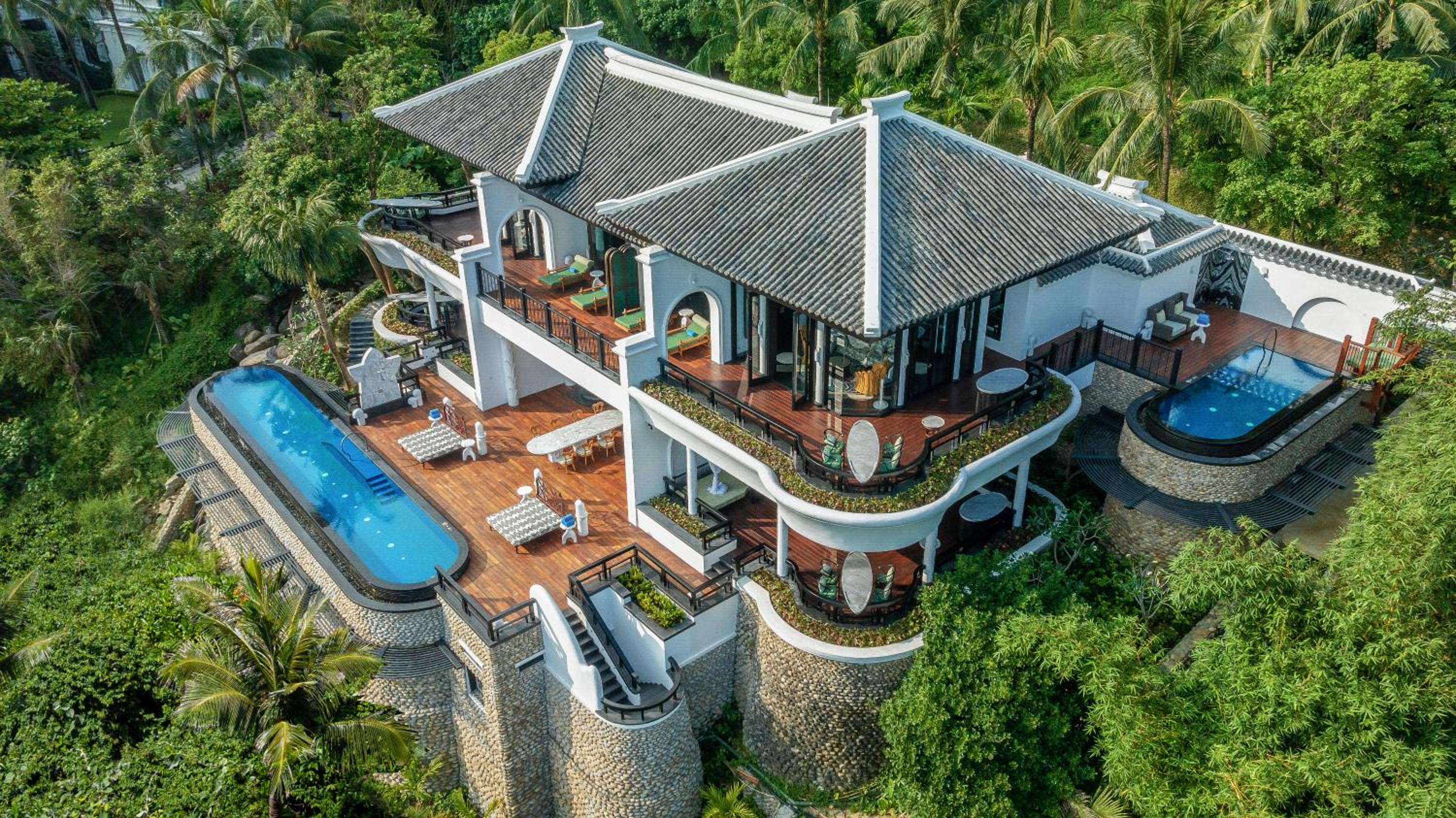 Four-Bedroom Pool Villa with Ocean View - Photo 9