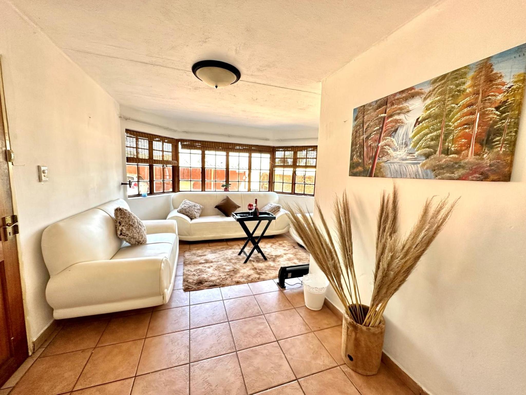 Apartment - Ground Floor photo 3