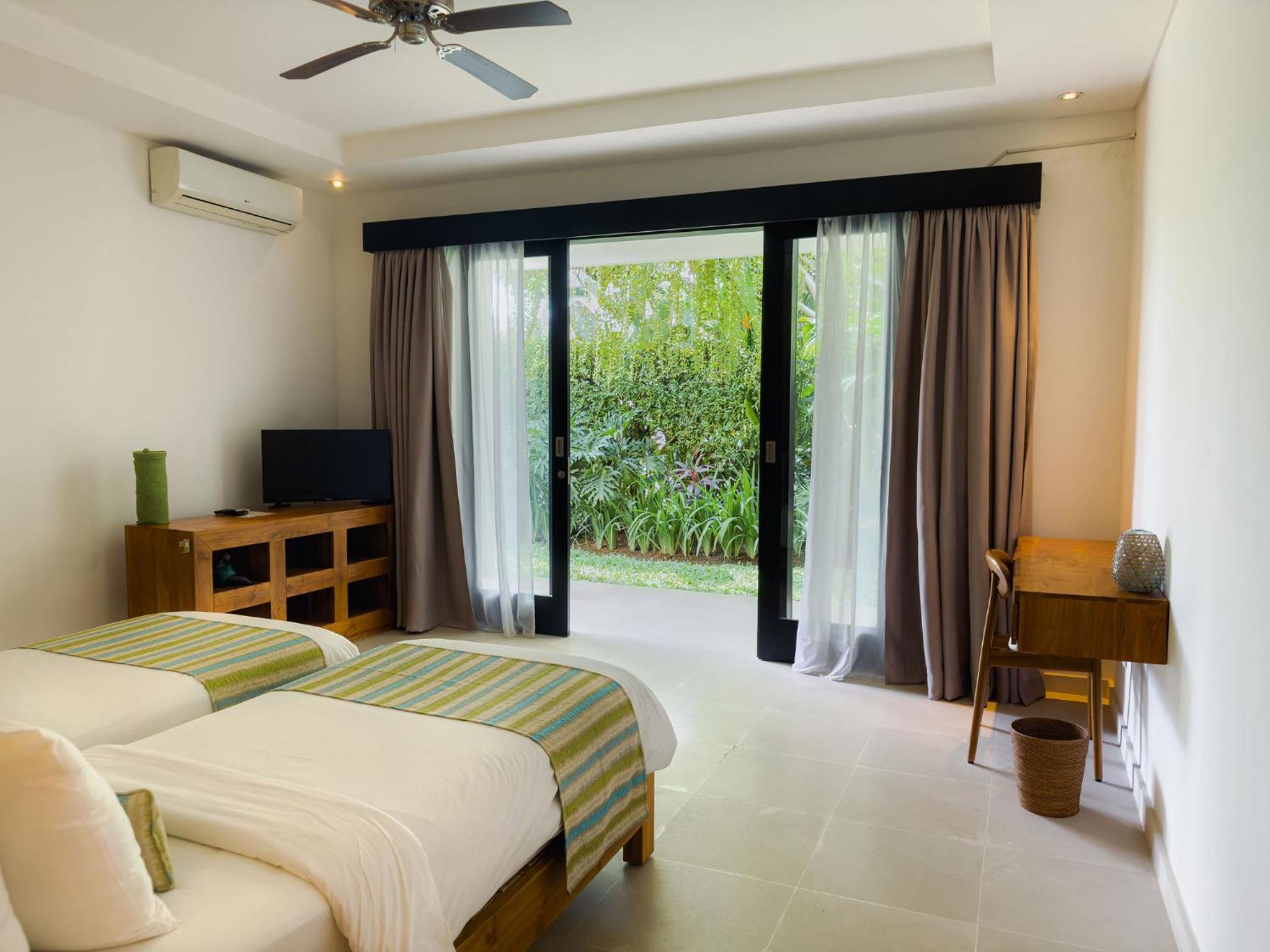 One-Bedroom Villa - Photo 1