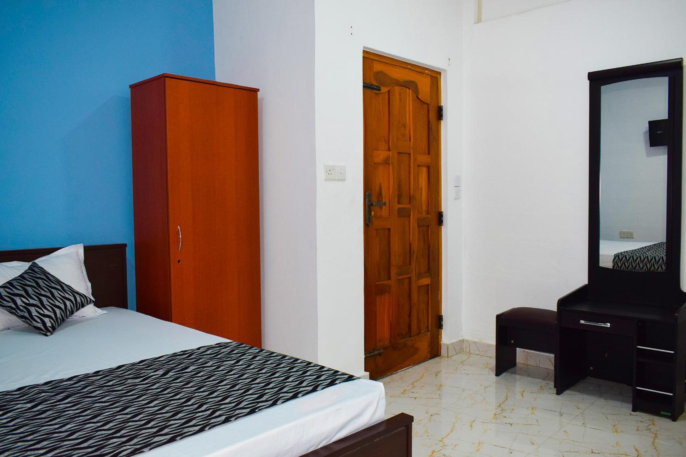 Deluxe Double Room photo 3