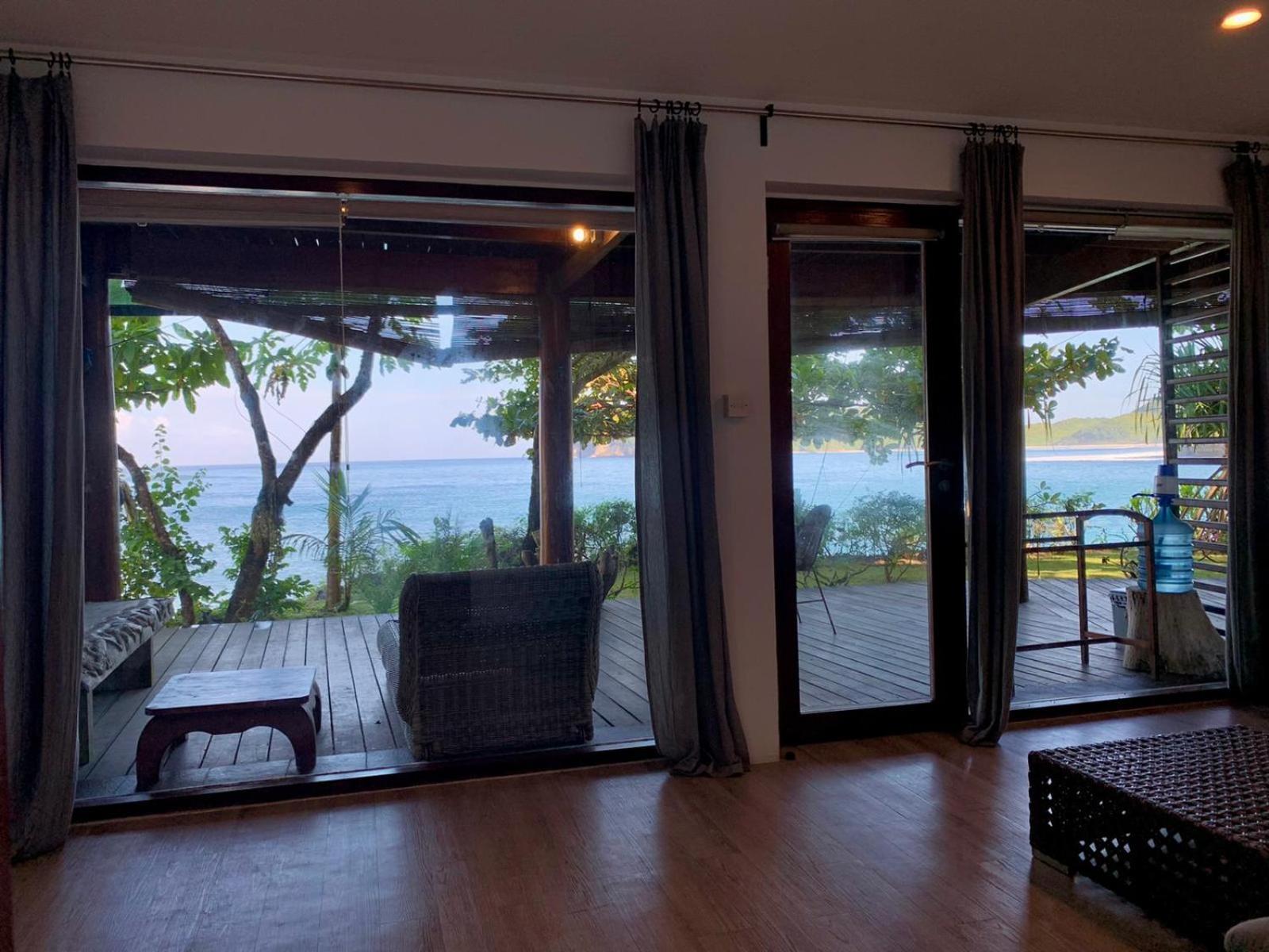 Apartment with Sea View - Photo 4