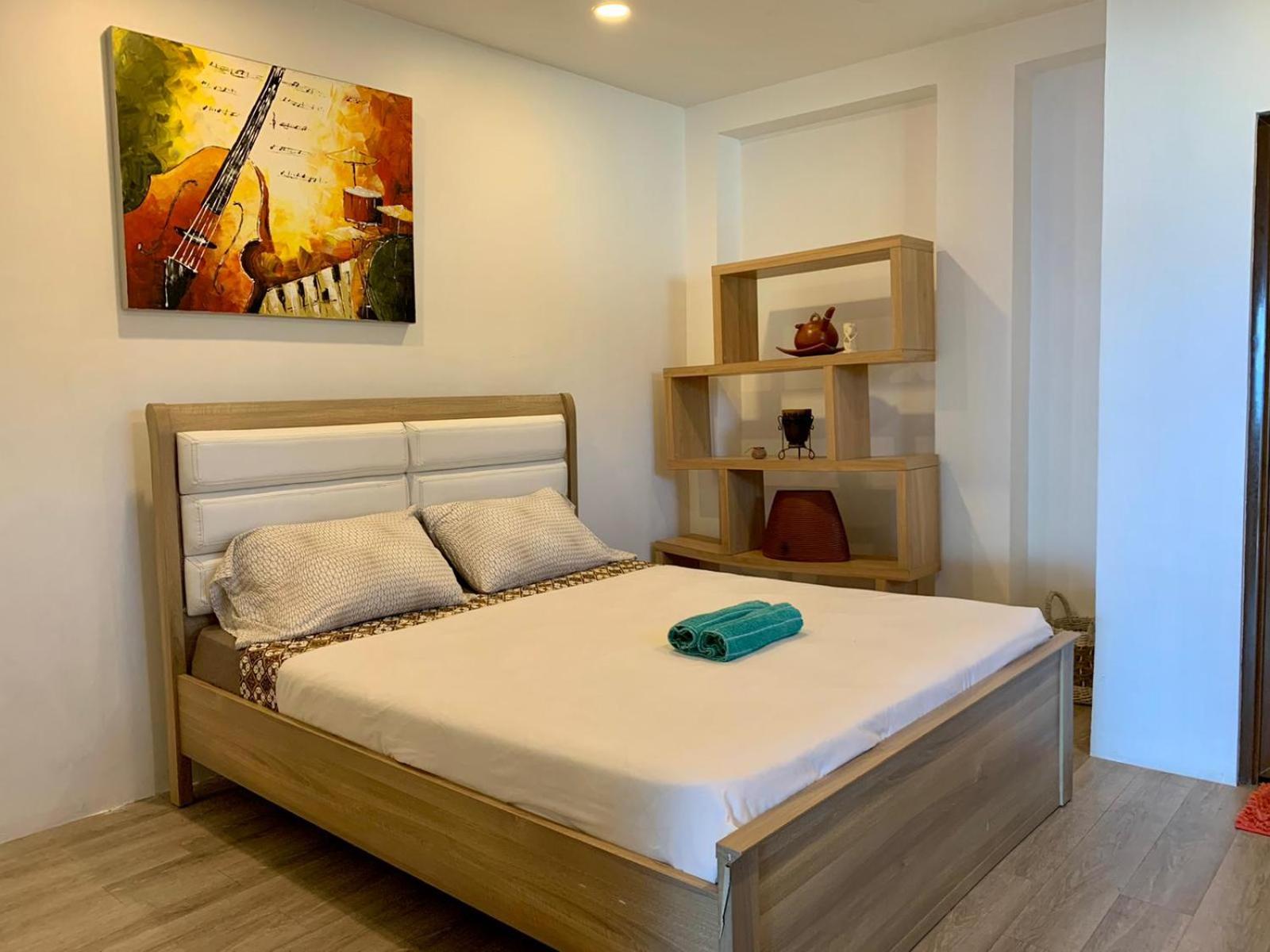 Apartment with Sea View - Photo 2