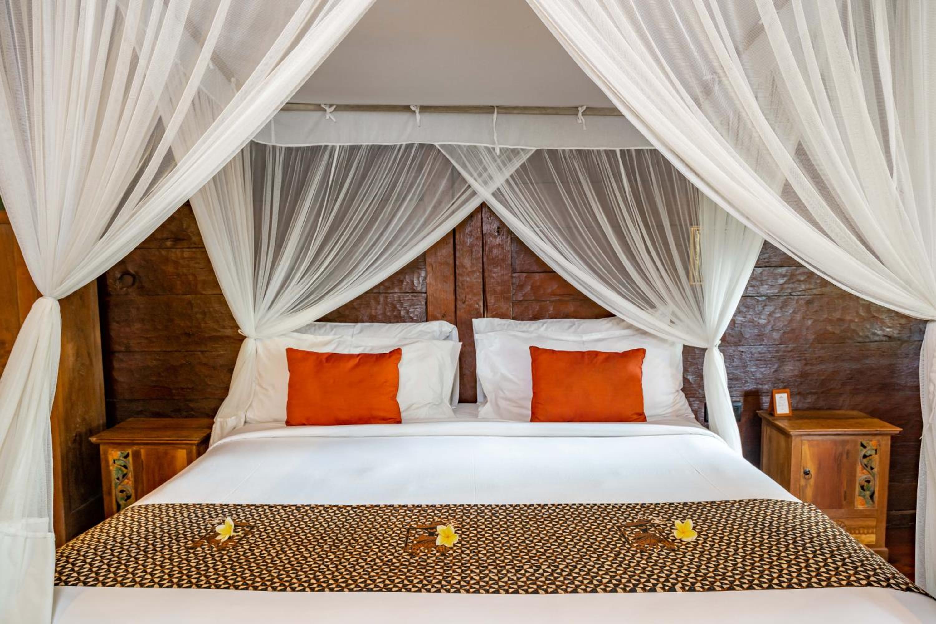 Suite Room with Extra Benefit