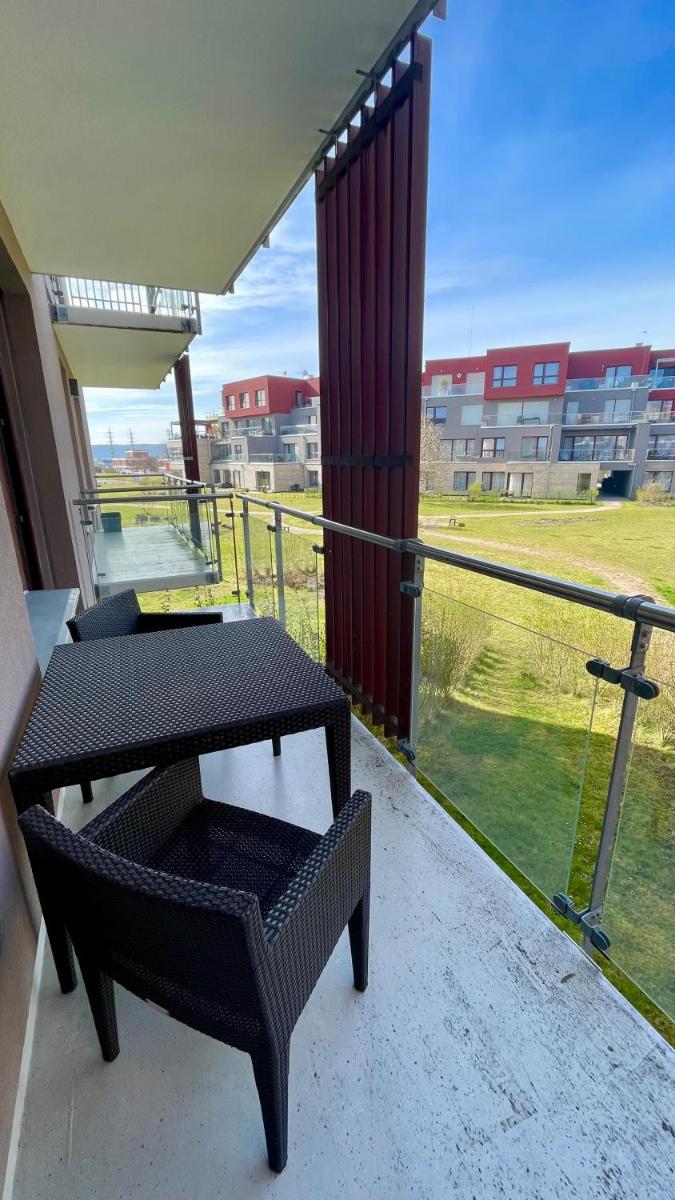 Apartment with Balcony photo 2