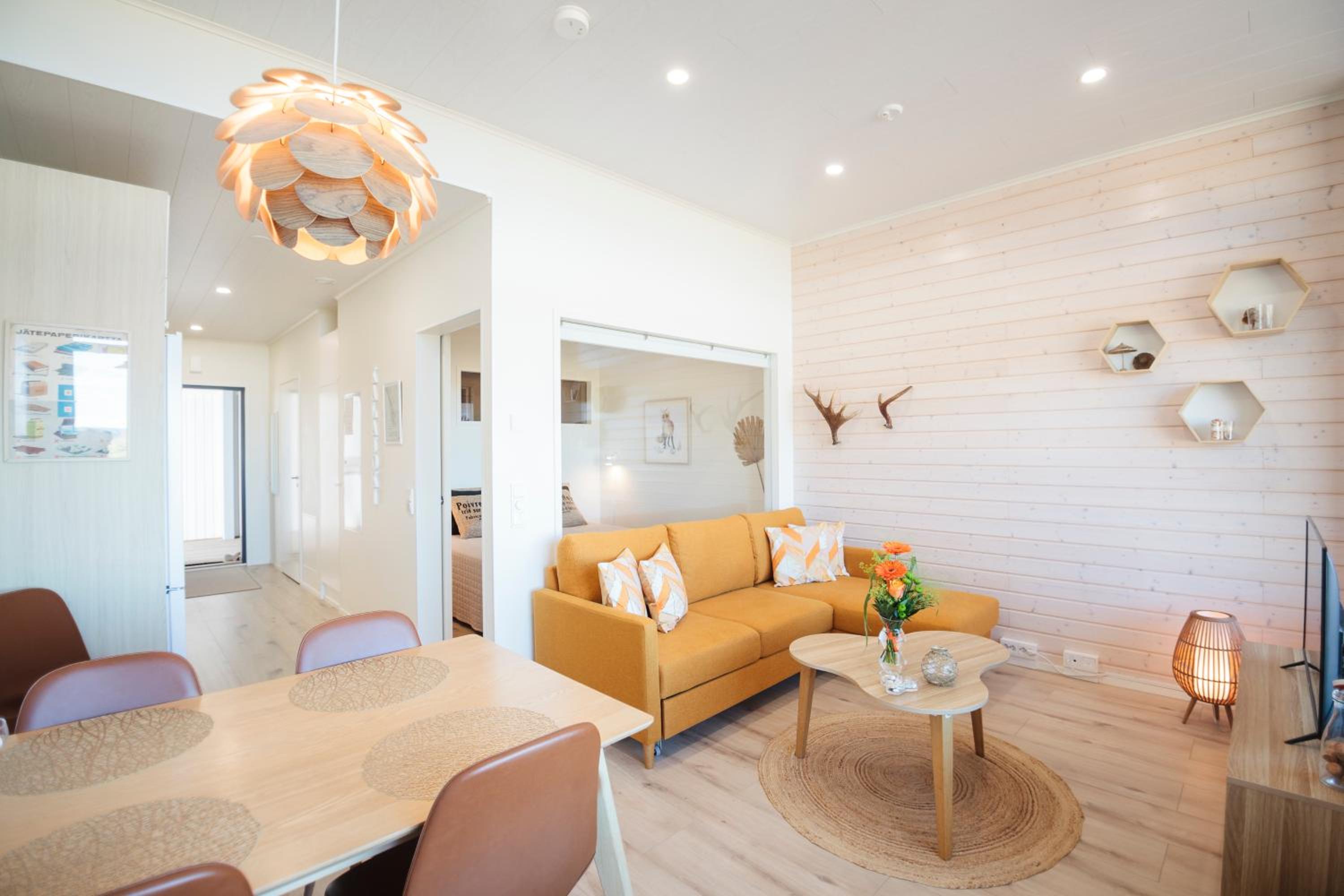 One-Bedroom Apartment - Photo 10