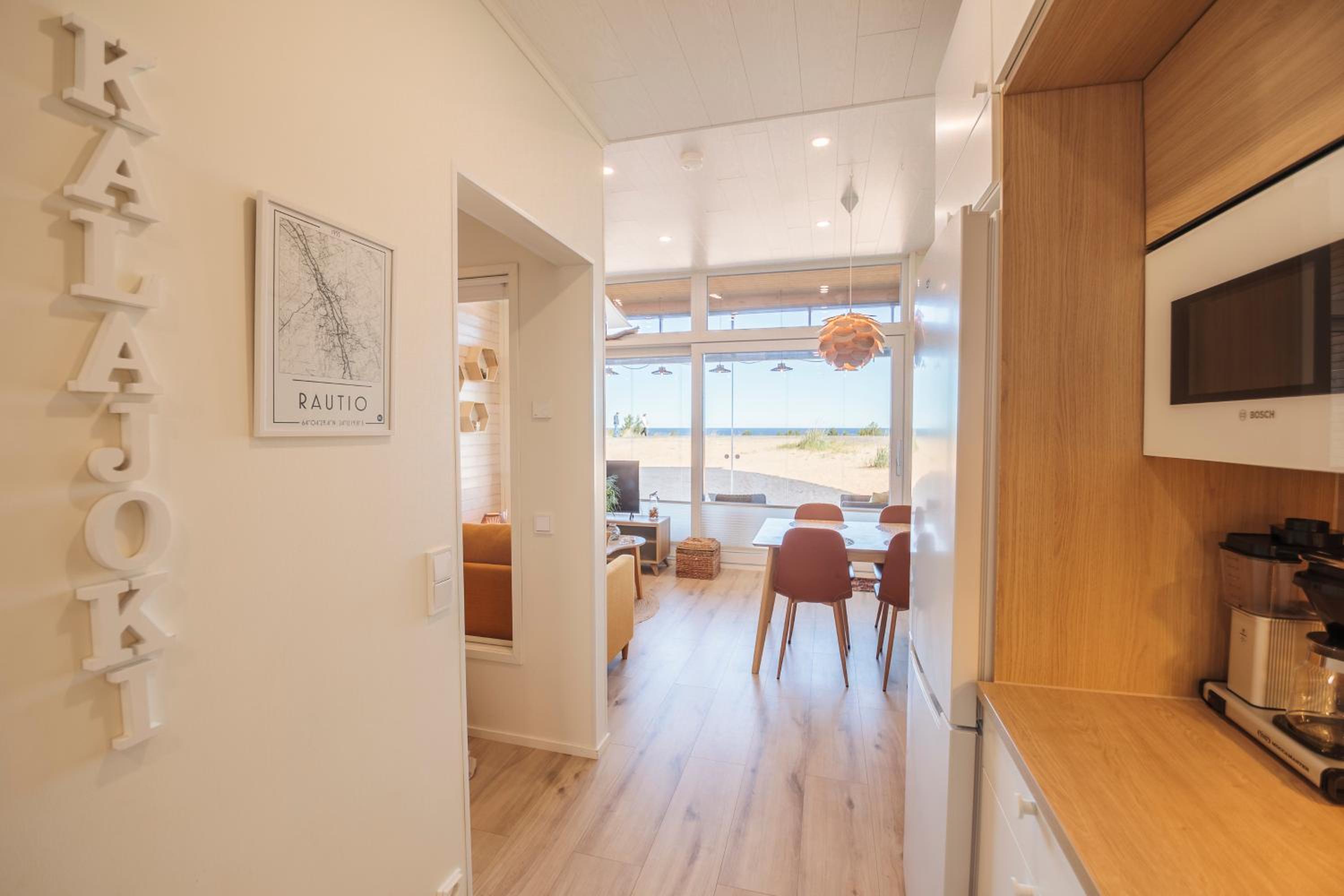 One-Bedroom Apartment - Photo 12