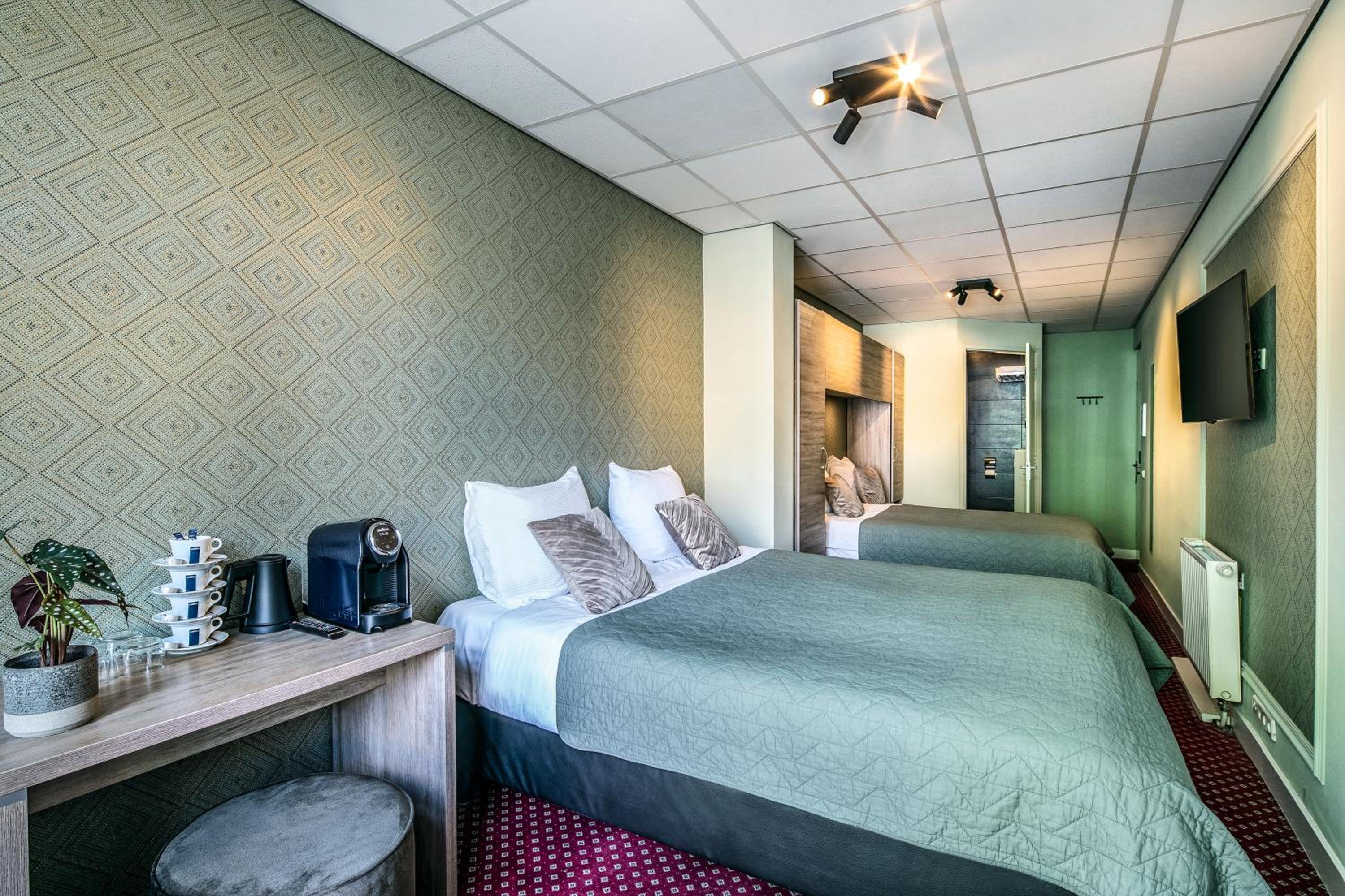 Quadruple Room with Balcony