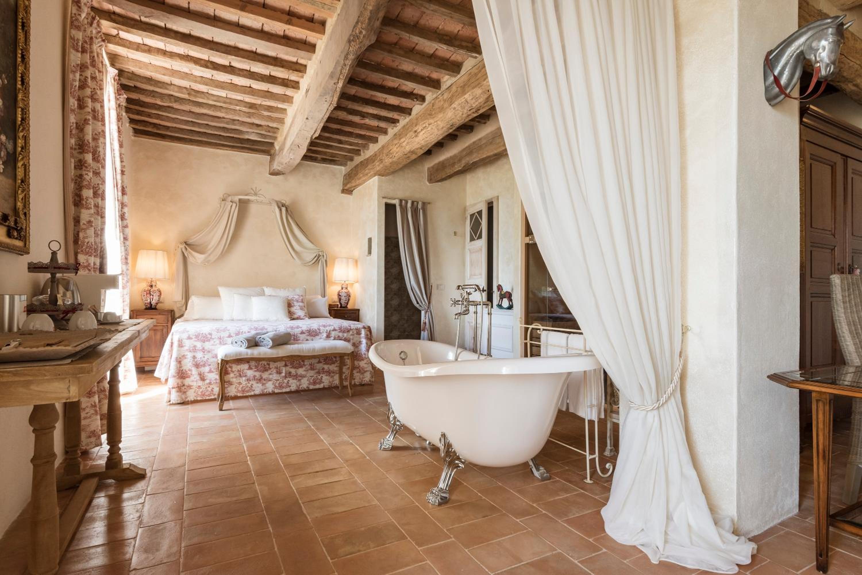 Suite with Sauna and Garden