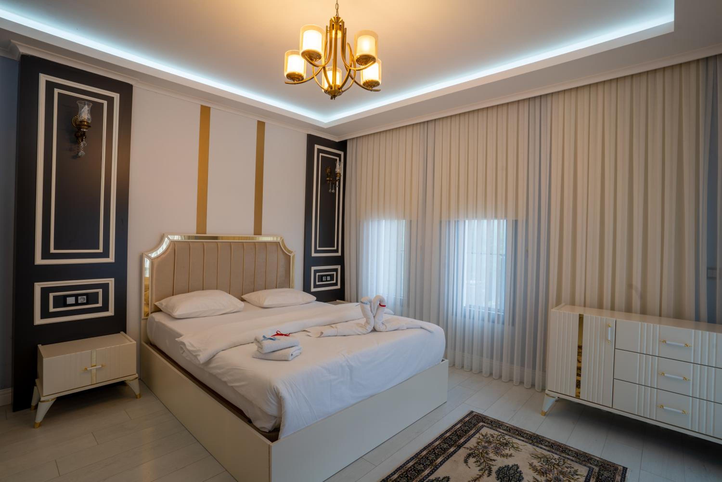 Villa with Garden View - Photo 24