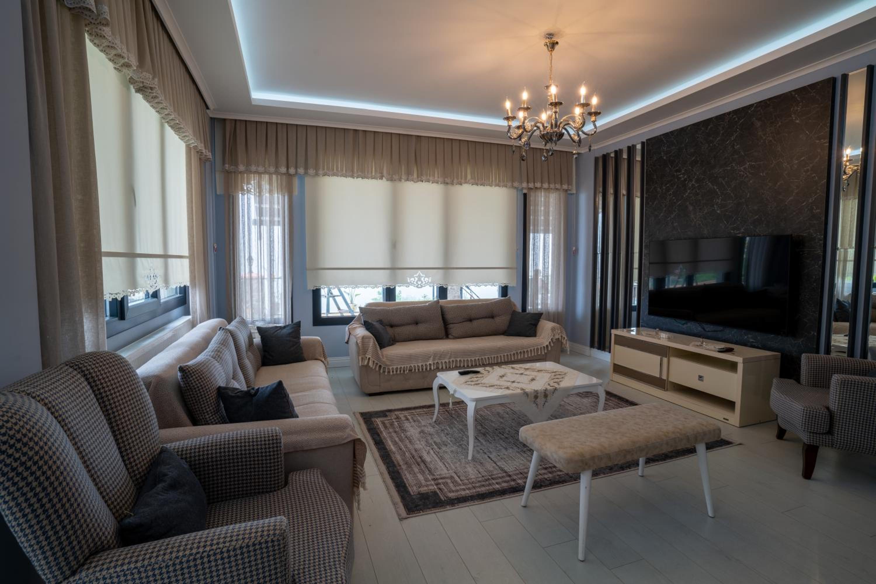 Villa with Garden View - Photo 1