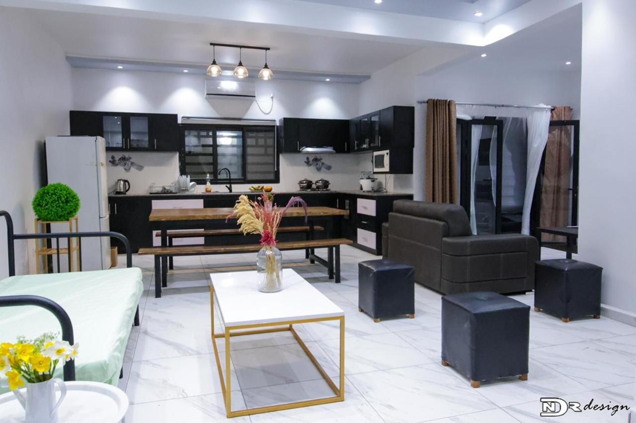 Family Room photo 1