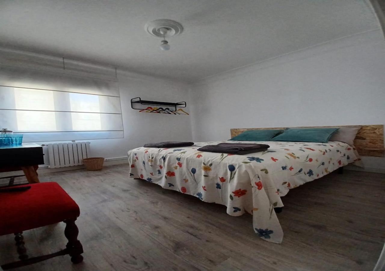 Habitación Doble Estándar con Baño Compartido
