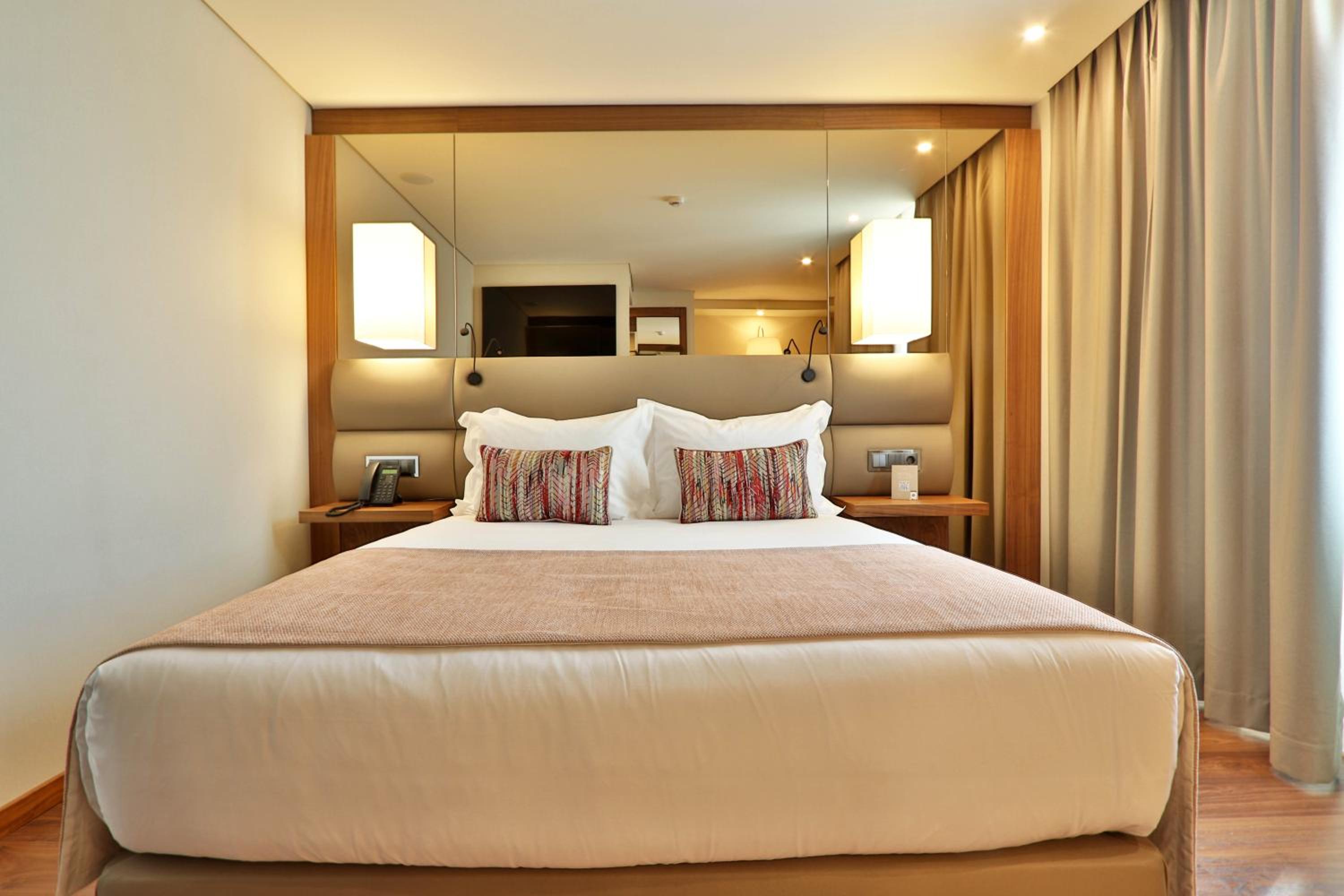 Executive Double Room - Photo 9
