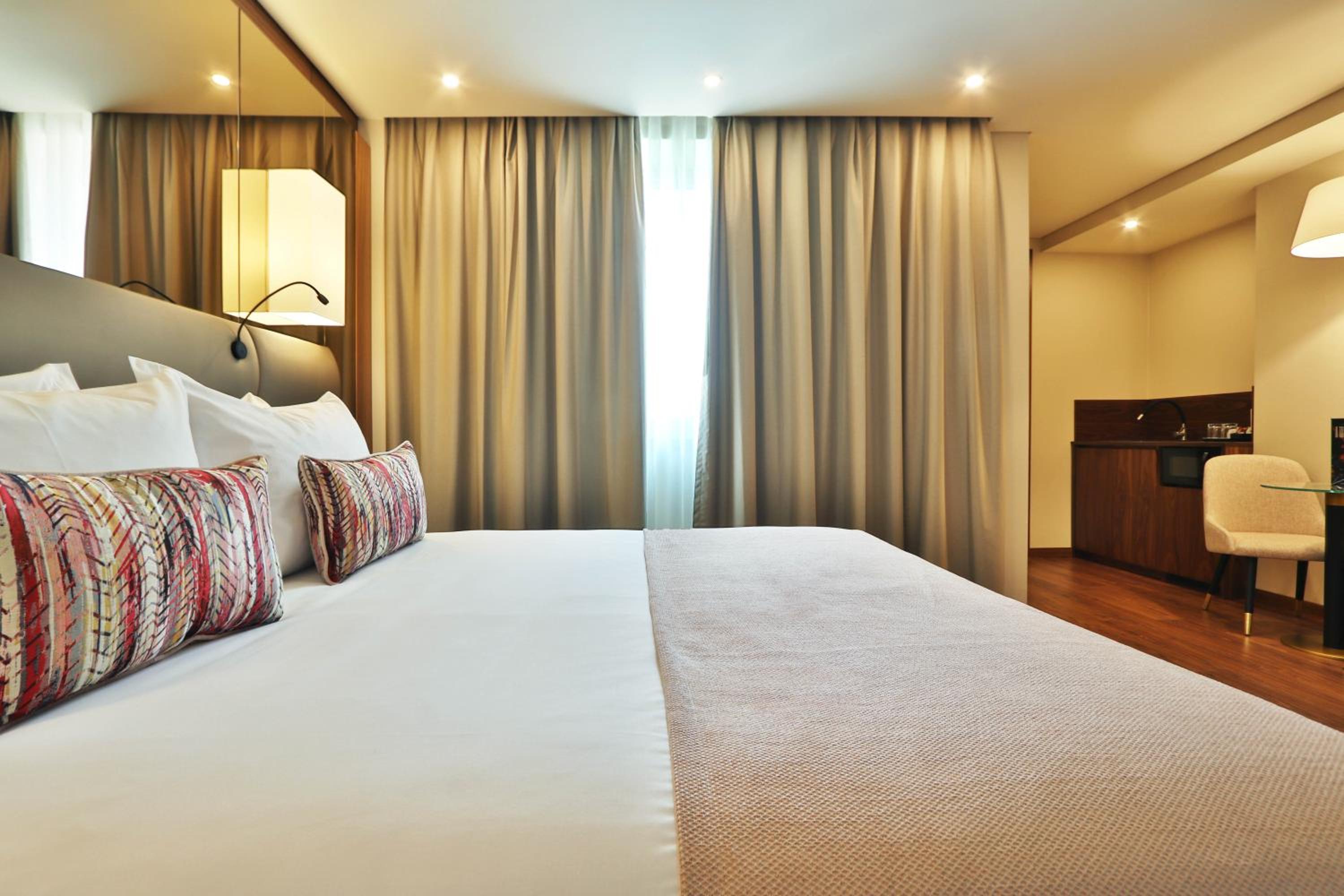 Executive Double Room - Photo 5