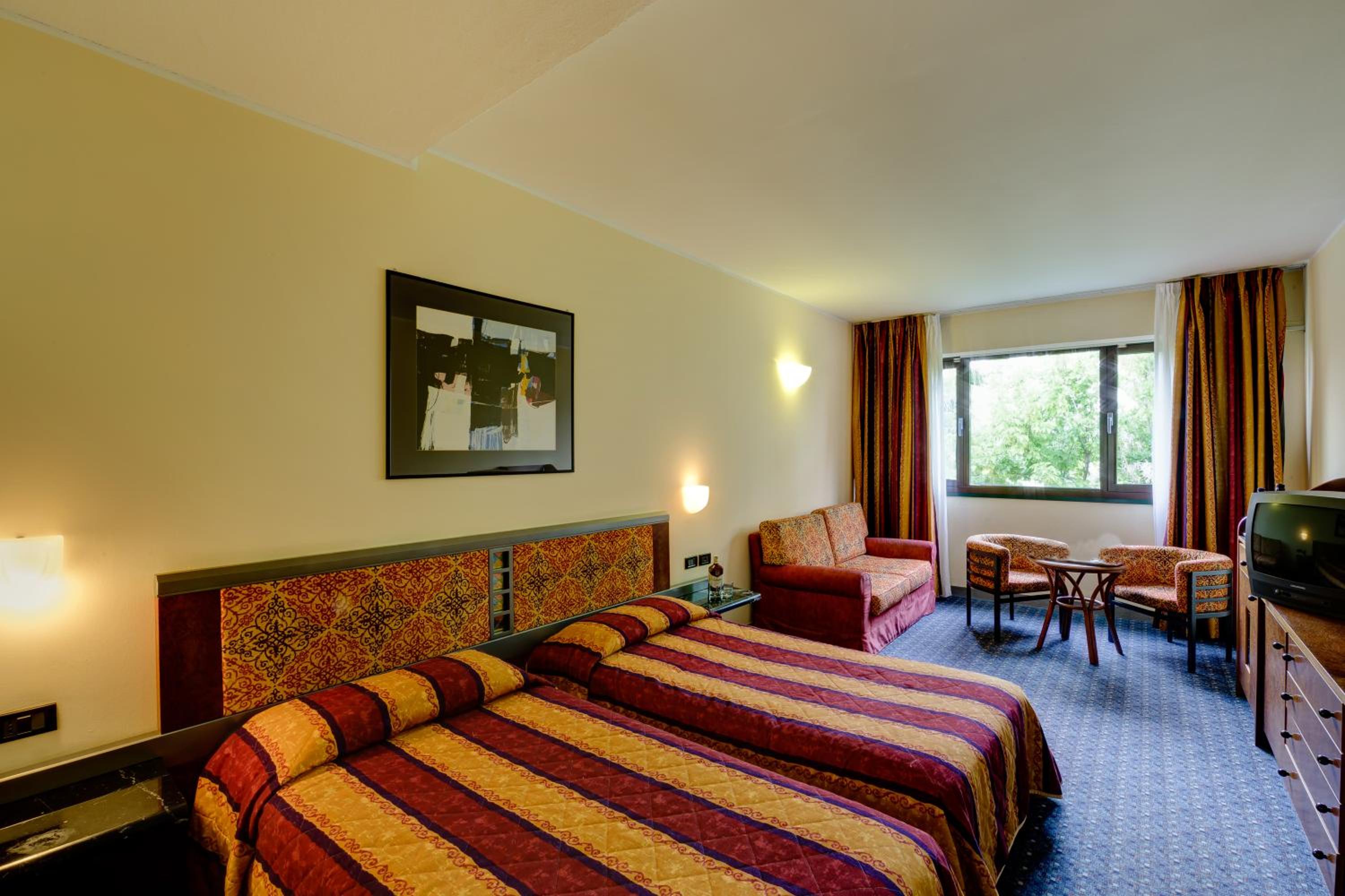 Economy Double or Twin Room photo 1