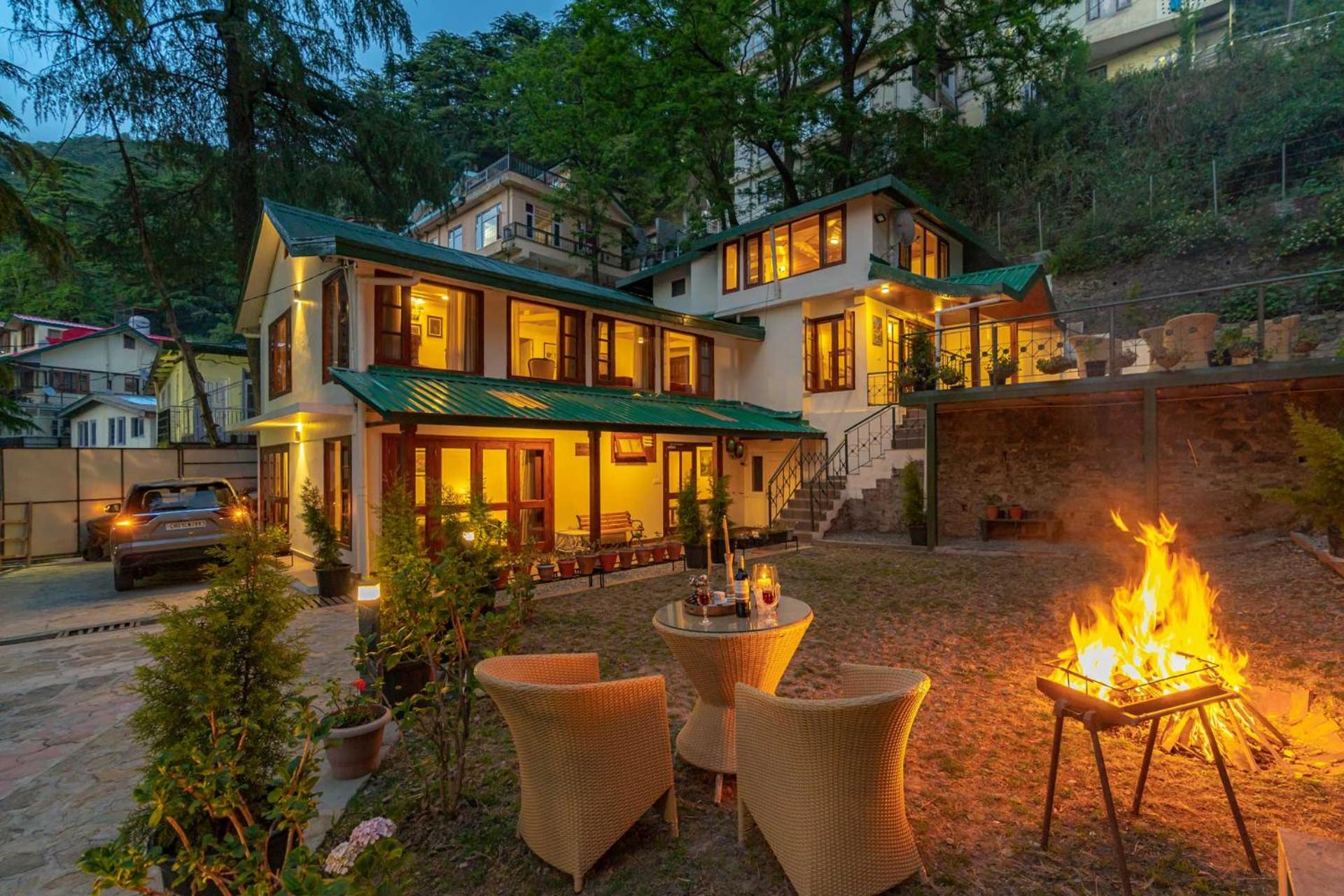 Villa photo 3