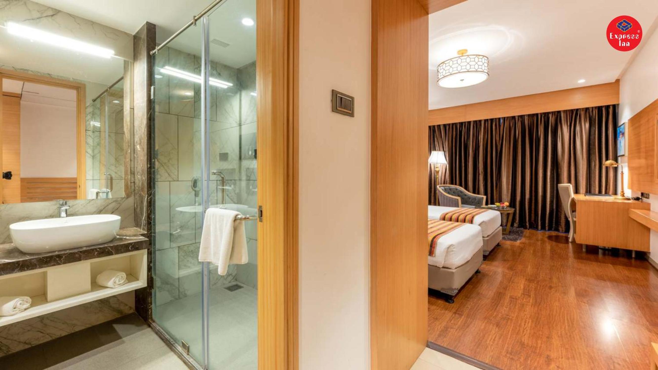 Deluxe Double or Twin Room  - Photo 2