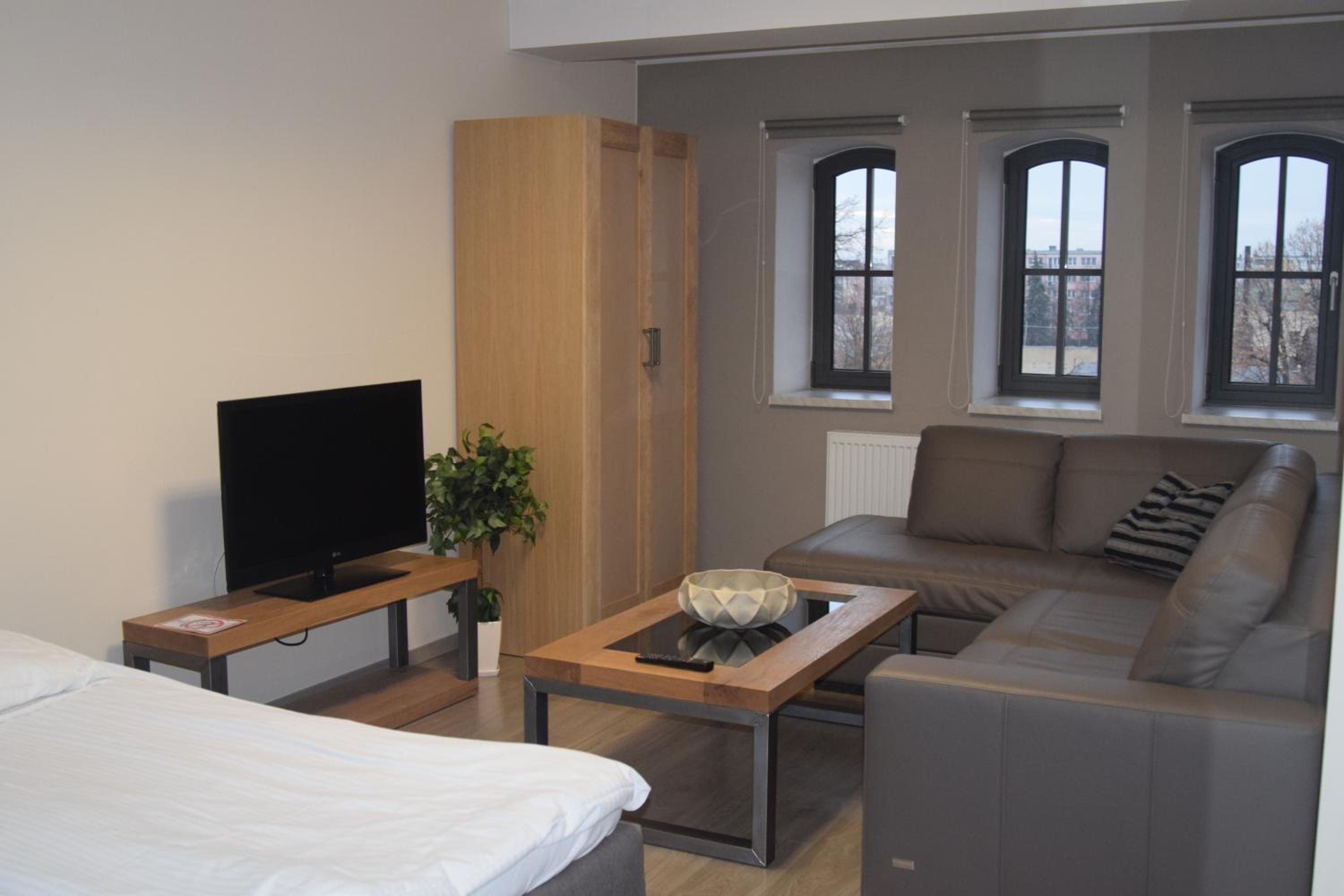 One-Bedroom Suite photo 2