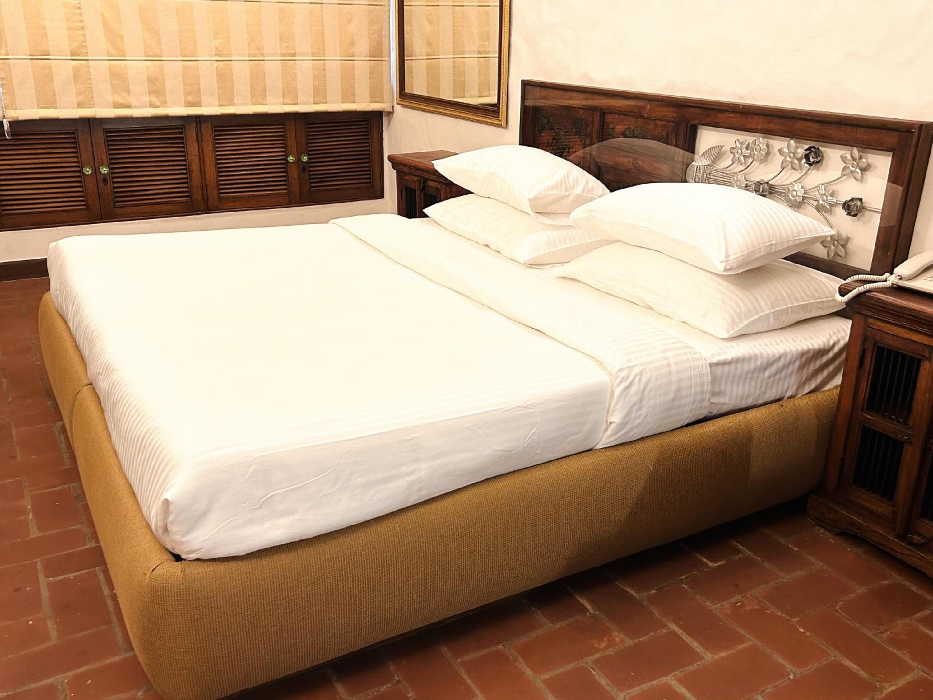 Superior King Room - Photo 2