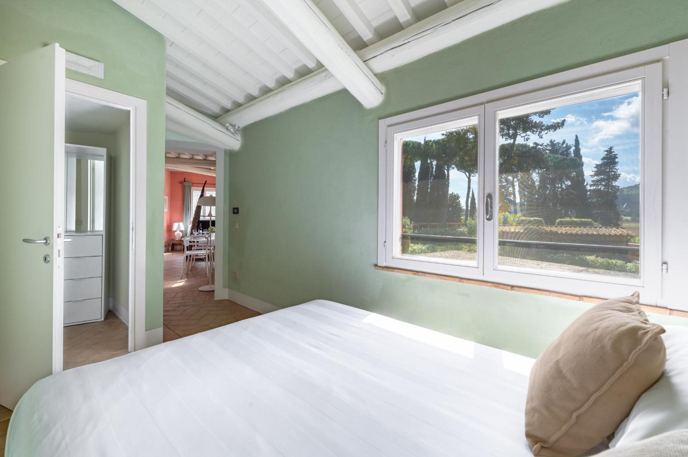 Standard Double Room - Photo 6