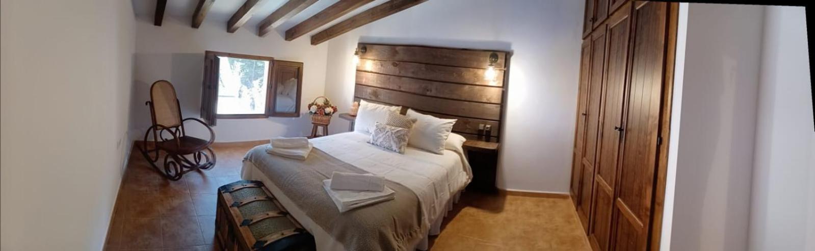 Casa de cuatro habitaciones
