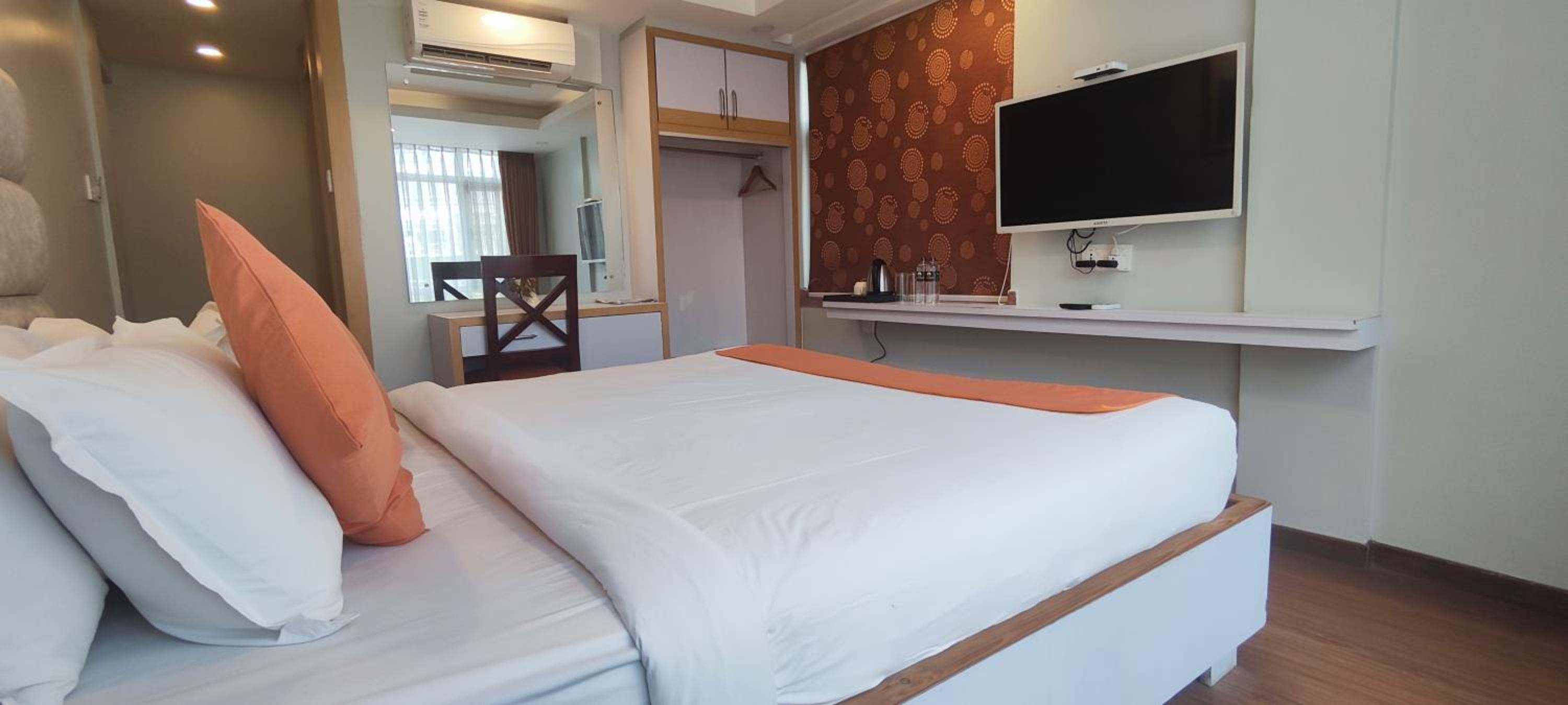 Deluxe Double Room - Photo 6