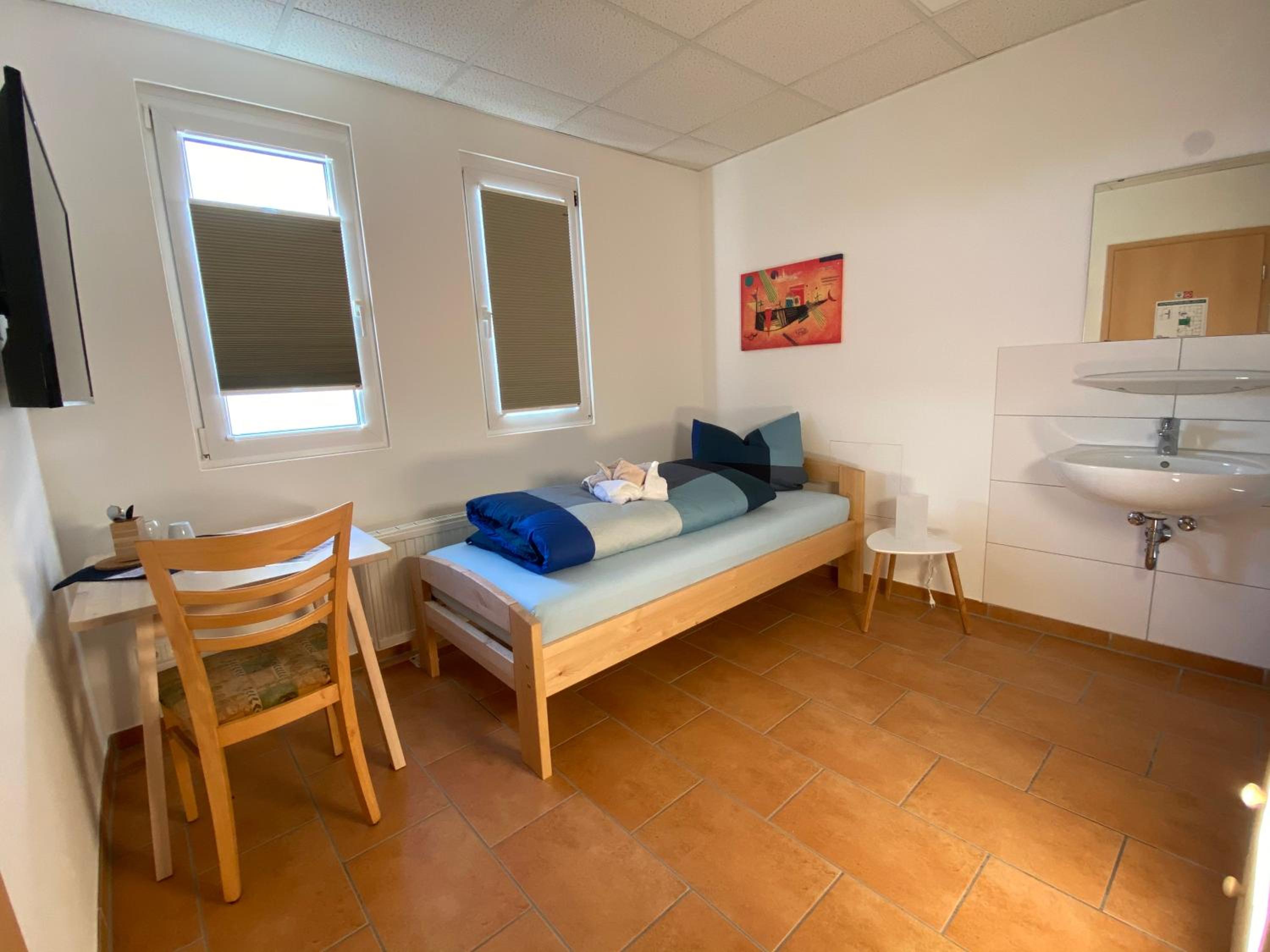 Deluxe Single Room