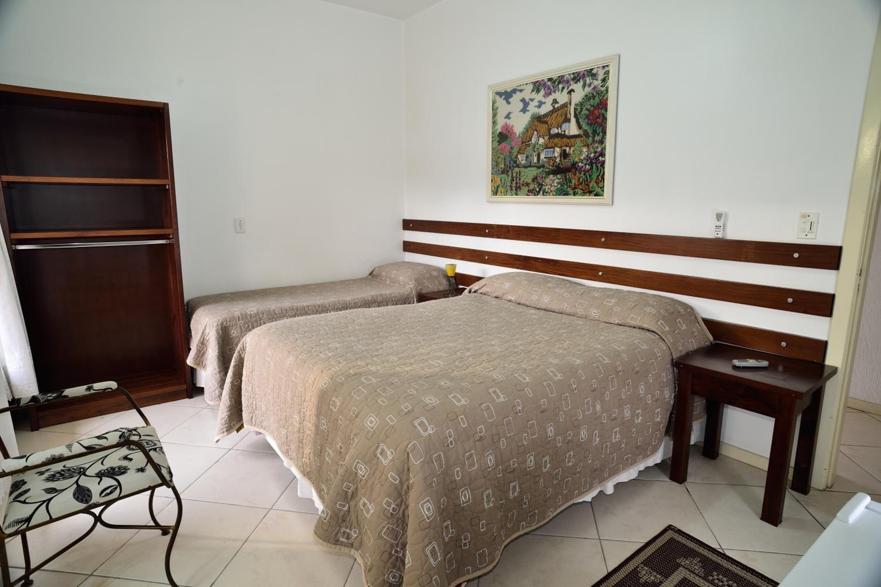 Standard Double or Twin Room photo 2