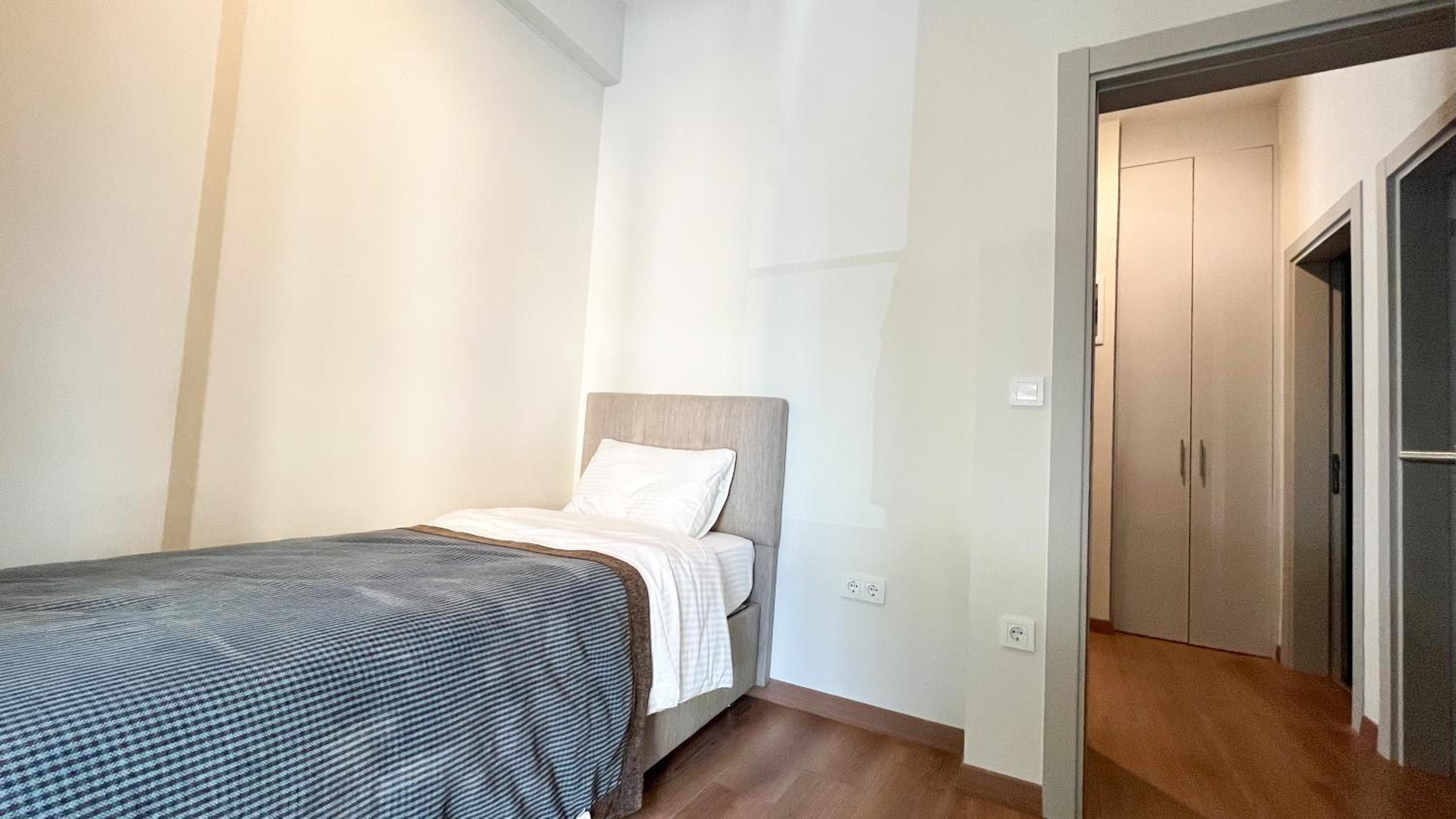 Two-Bedroom Apartment photo 2