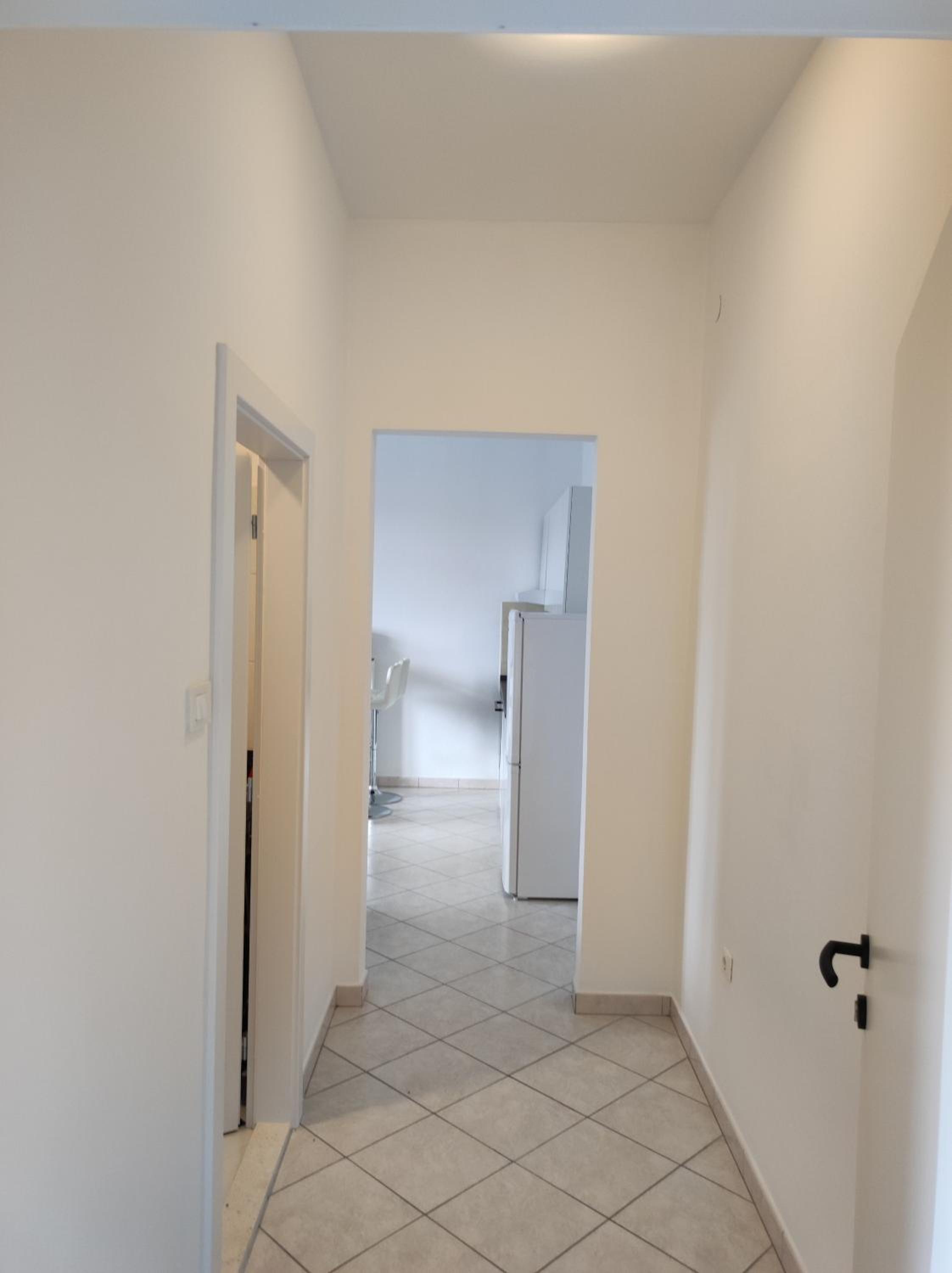 One-Bedroom Apartment (3 Adults) - Photo 10