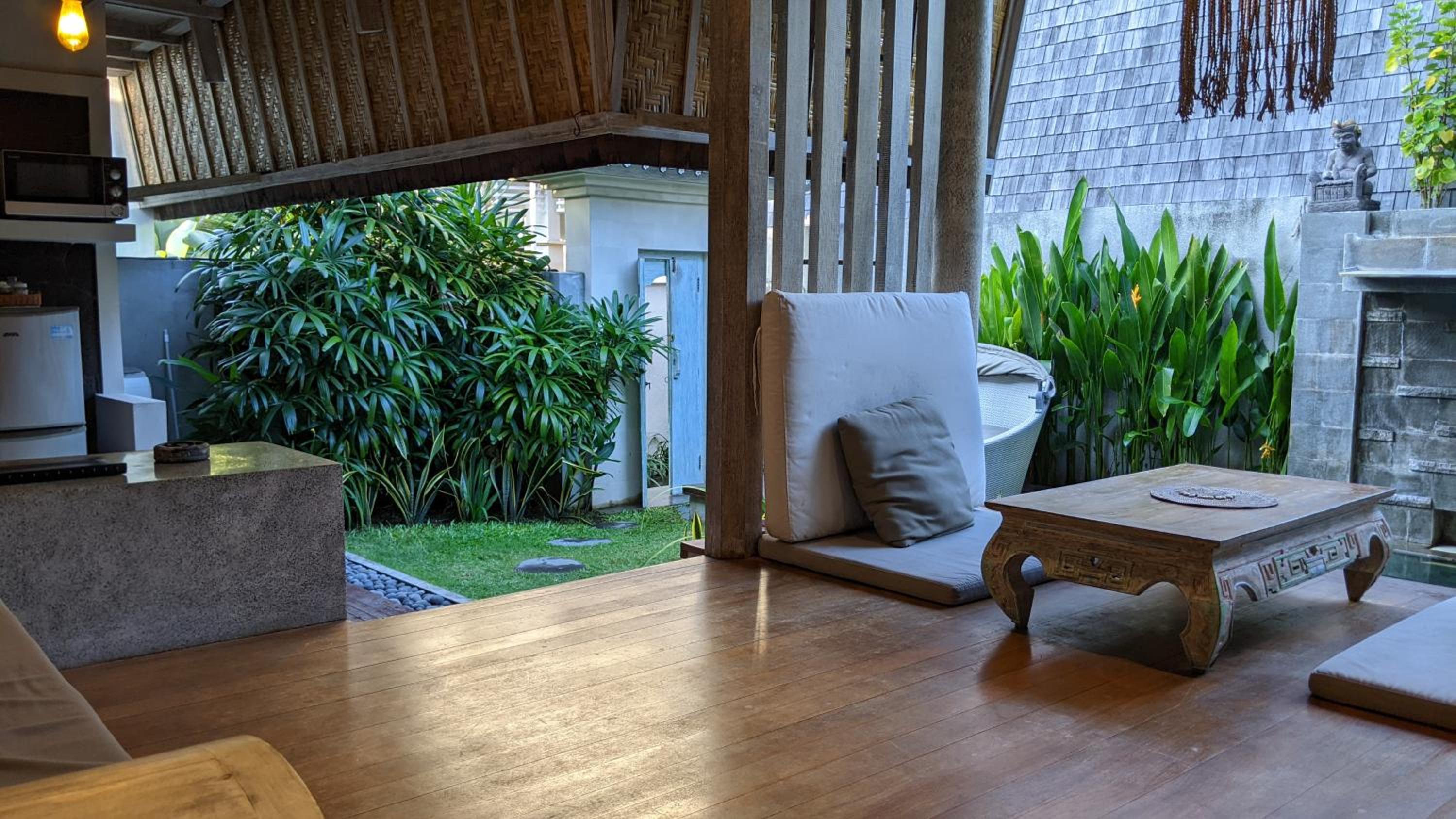 Villa with Private Pool - Photo 20