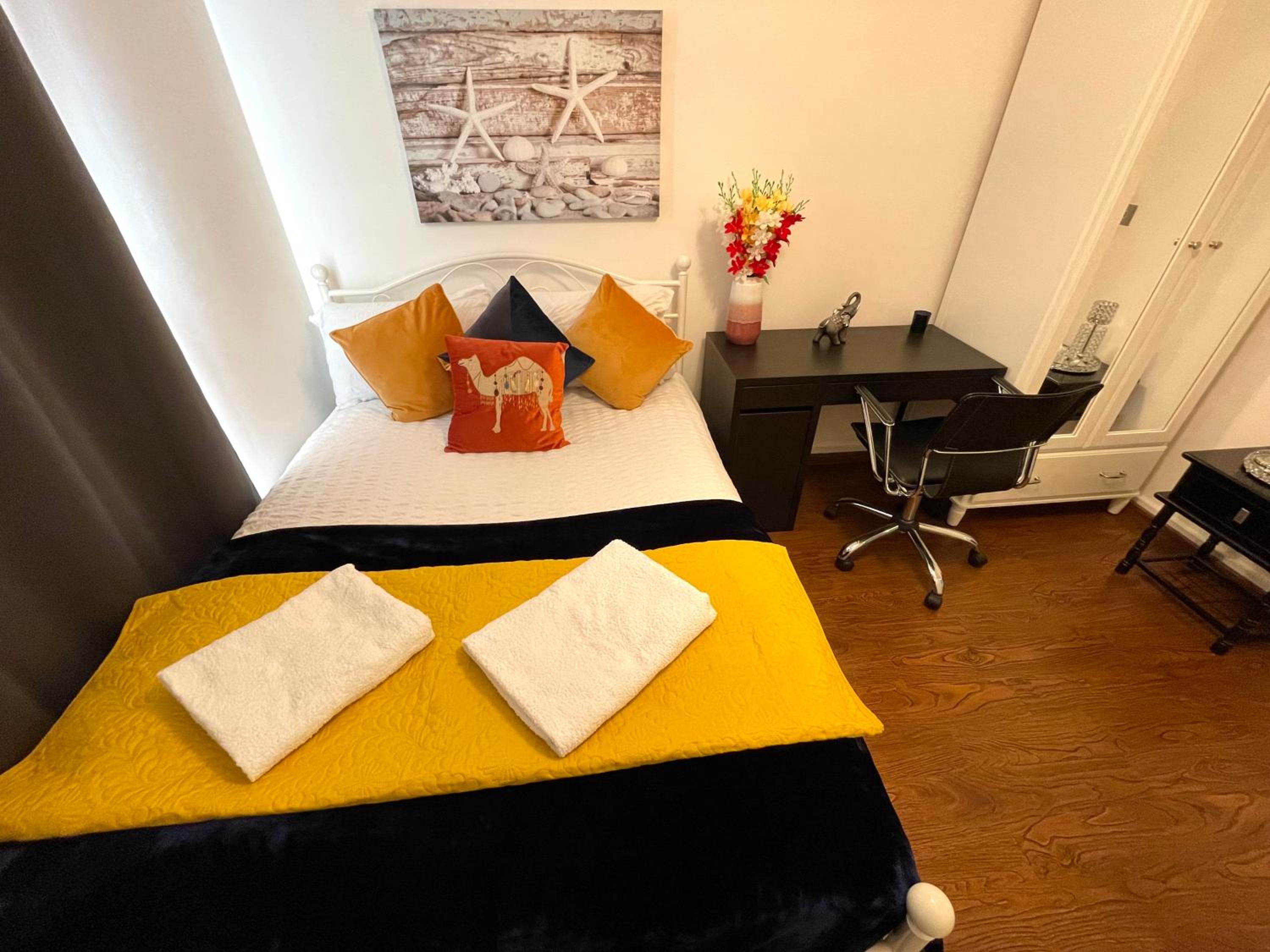 Apartment photo 1