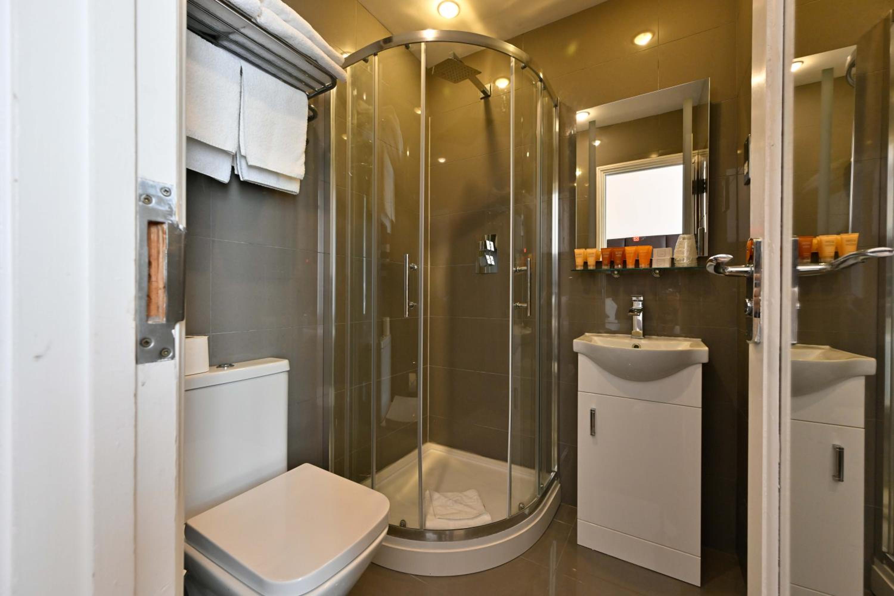 Triple Room photo 3