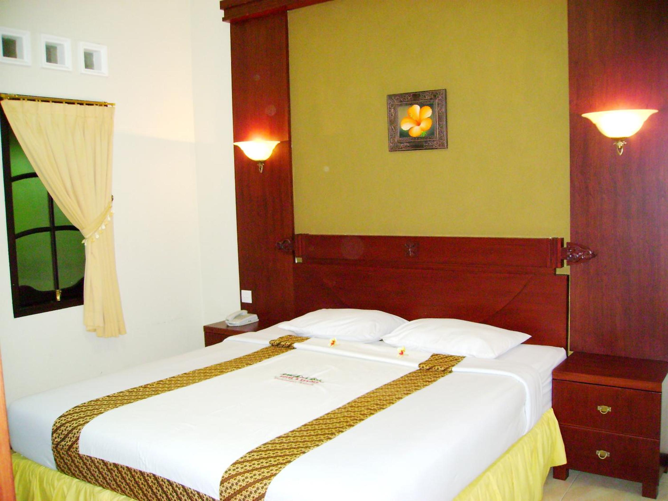 Superior Queen Room - Photo 1