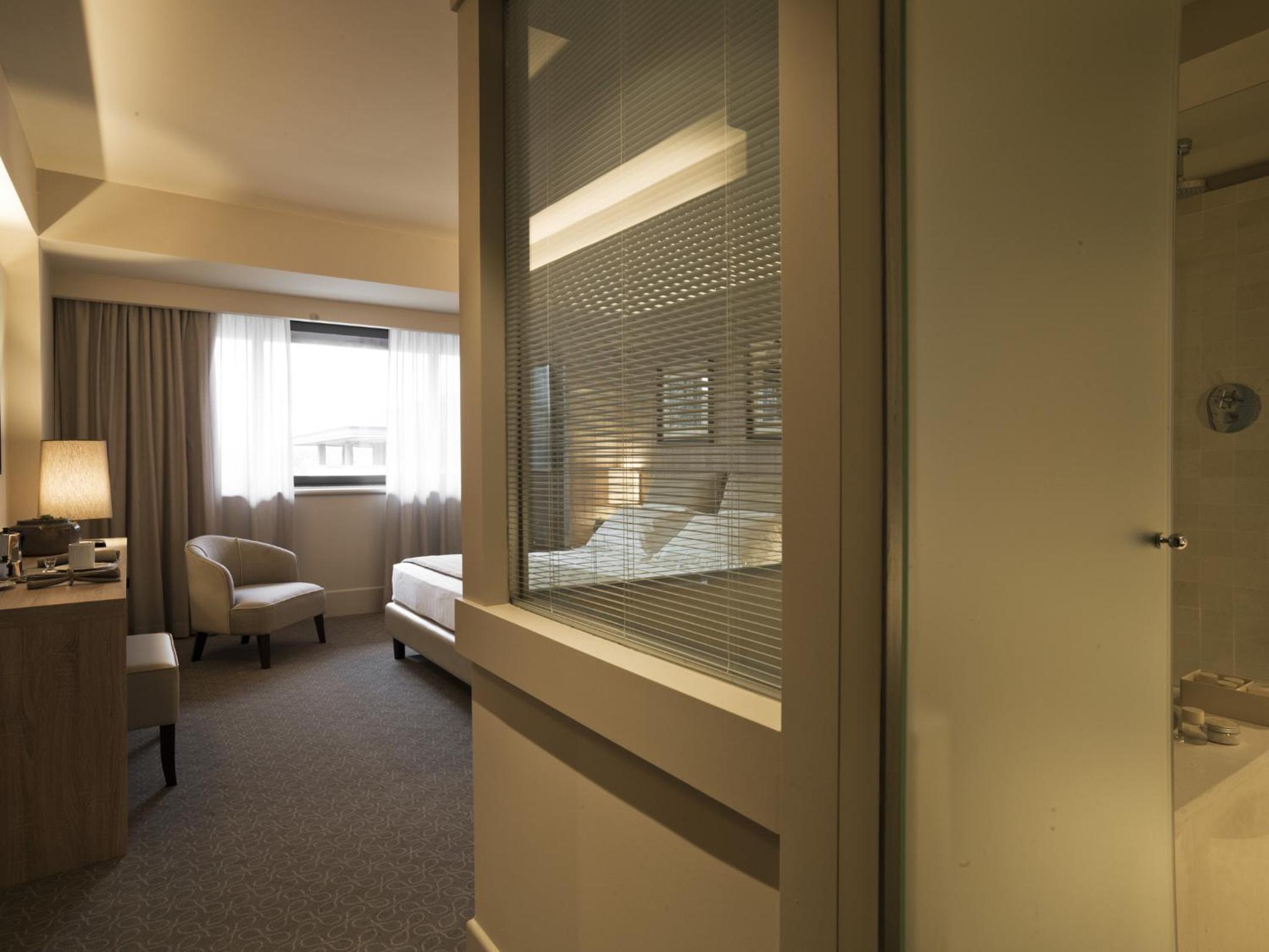 Executive Double Room - Photo 2