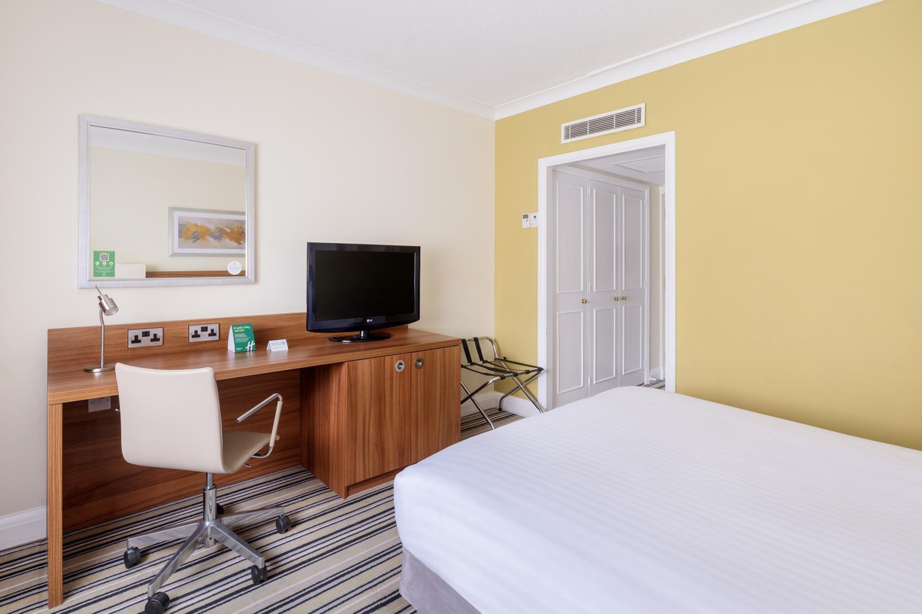 Standard Room - Photo 6