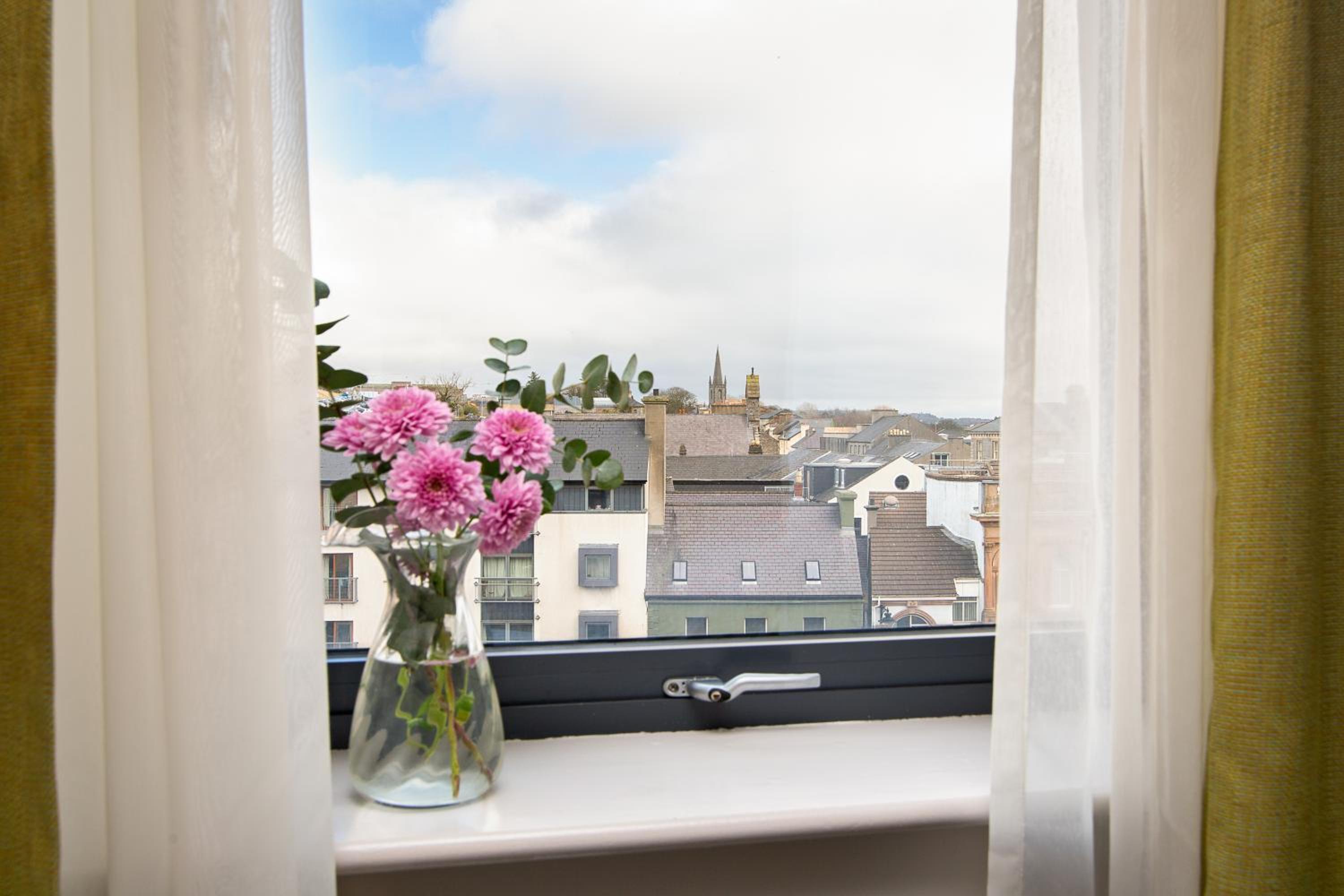 Double Room - Photo 5