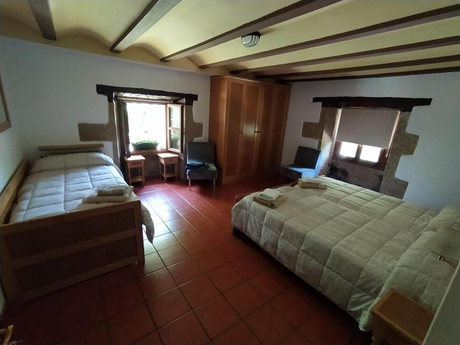 Classic Quadruple Room photo 3