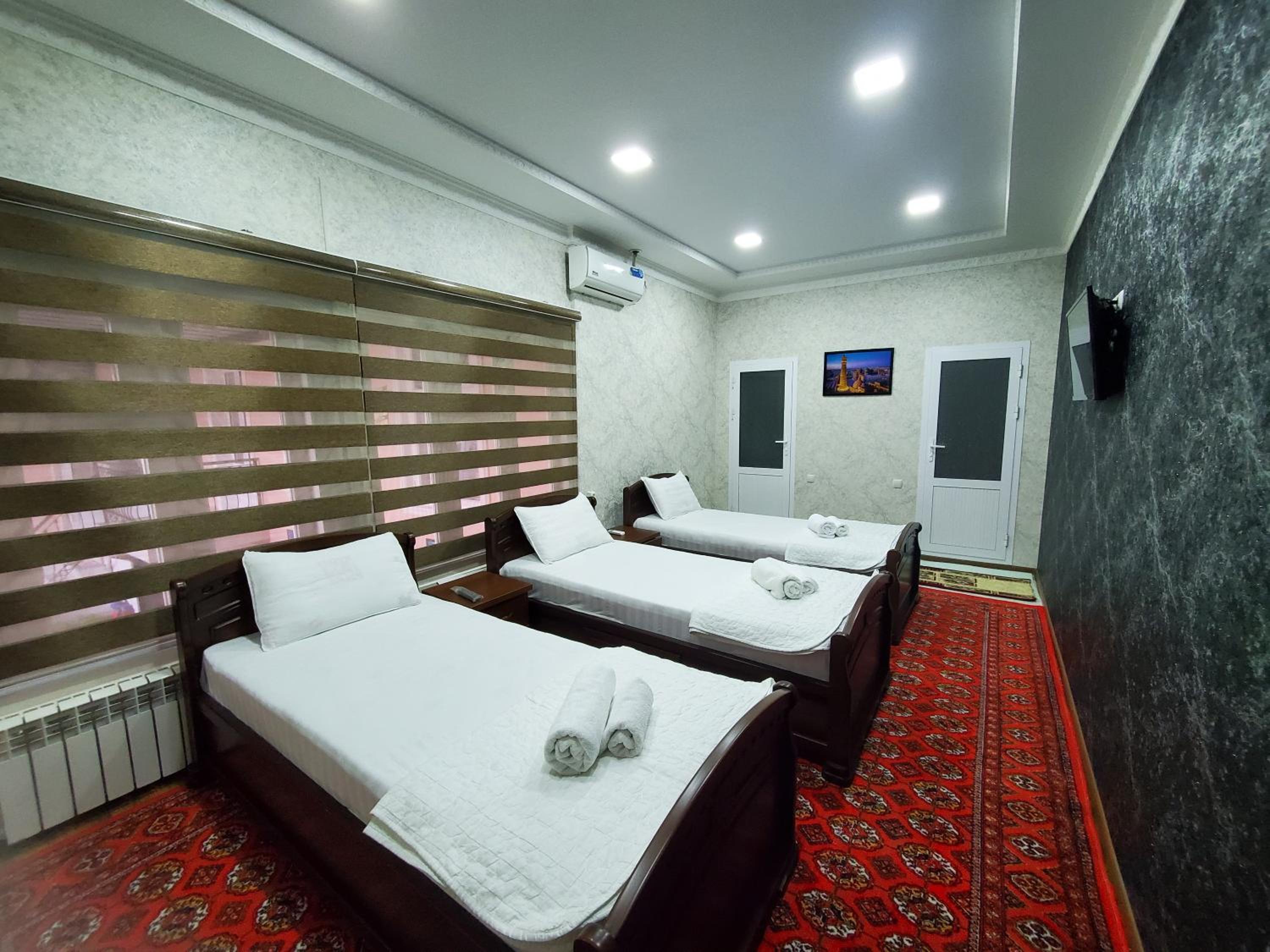 Triple Room photo 2