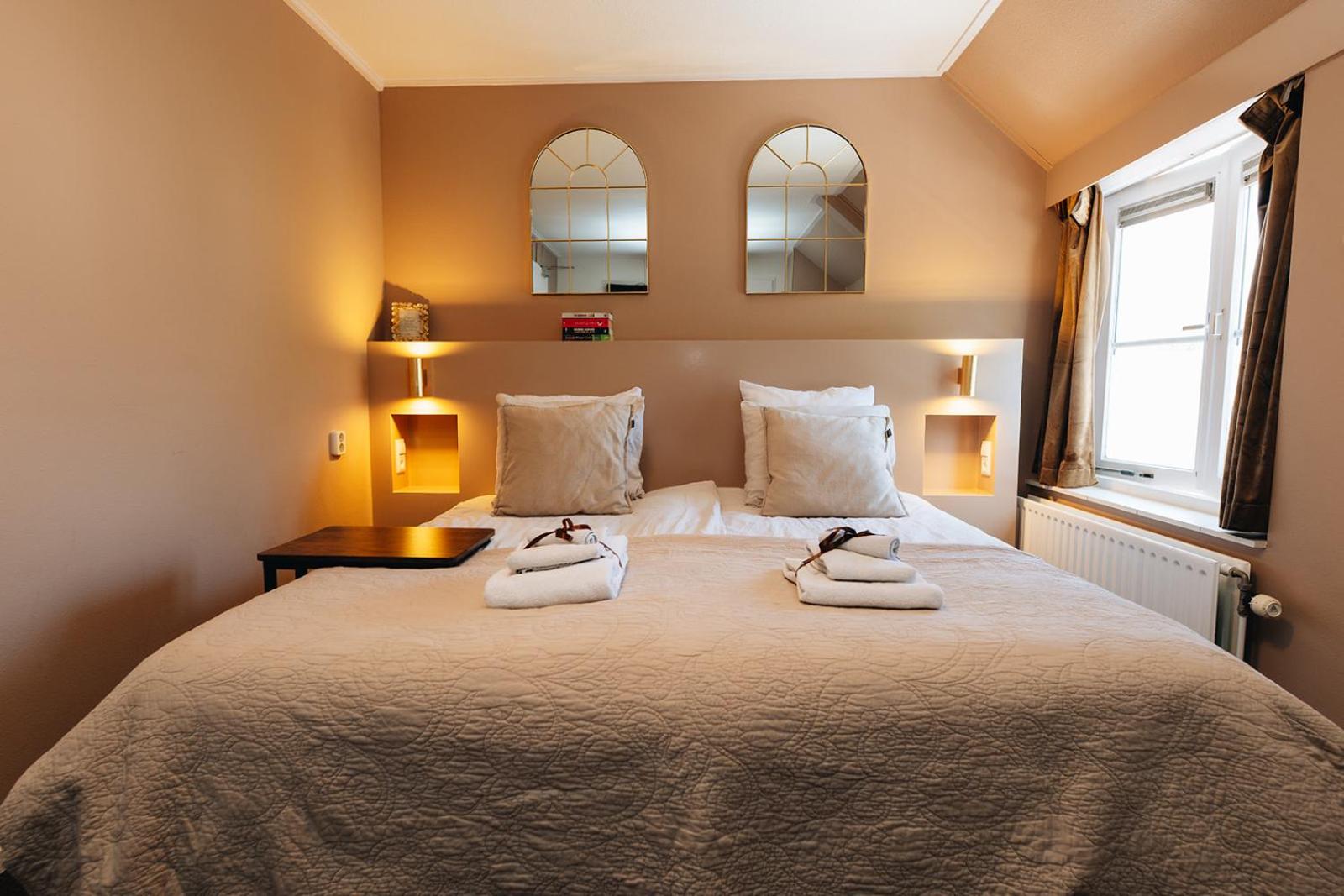 Standard Double Room - Photo 6