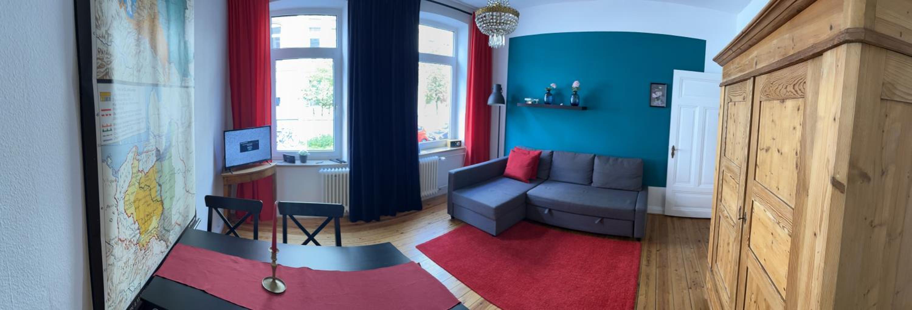 One-Bedroom Apartment photo 2