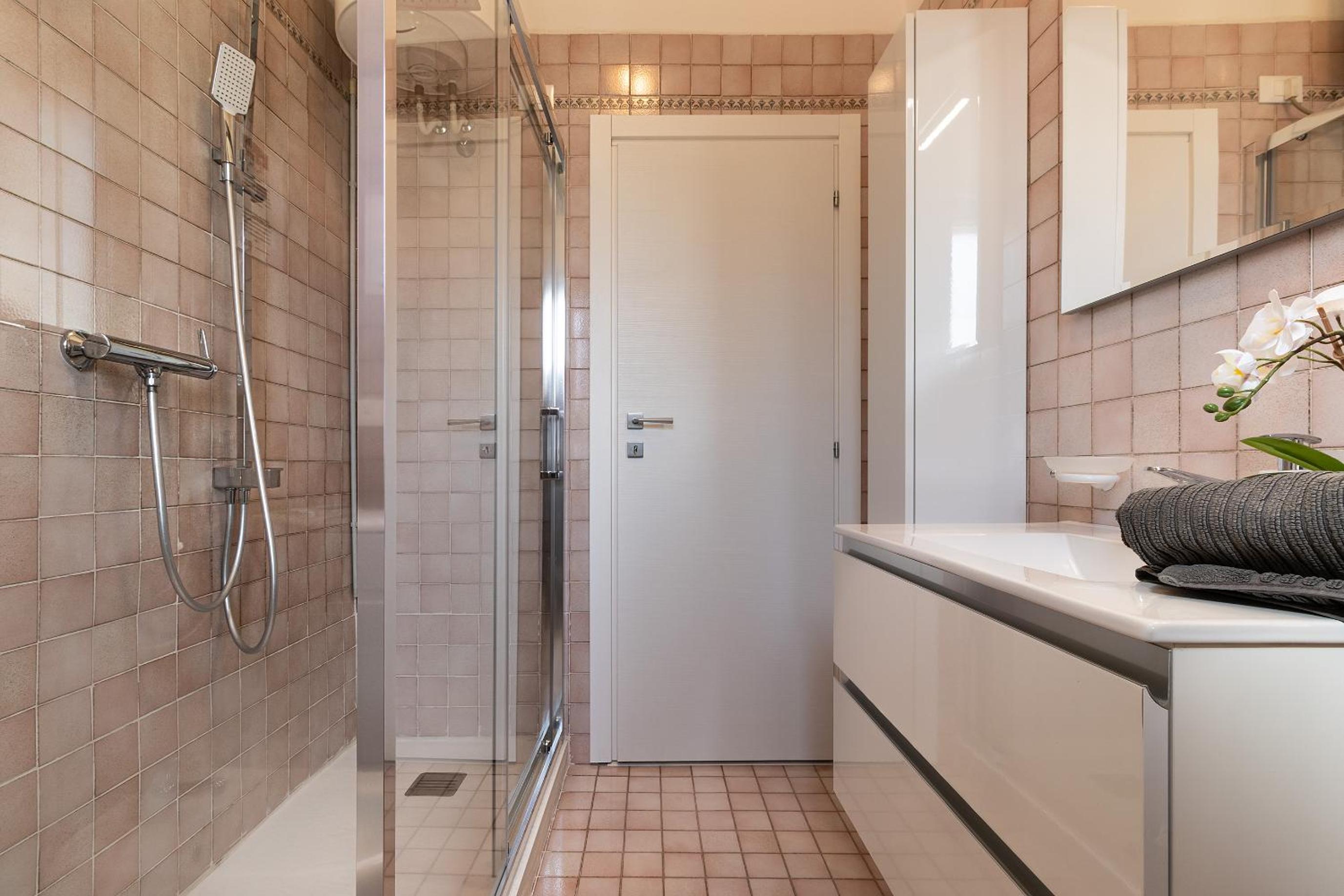 Superior Apartment - Photo 25